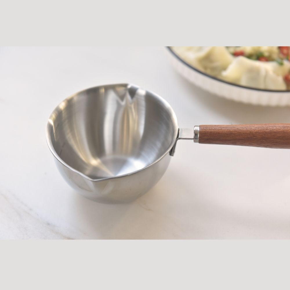 Kylin 304 Stainless Steel Oil Poured Pot With Wood Handle 120ml 6