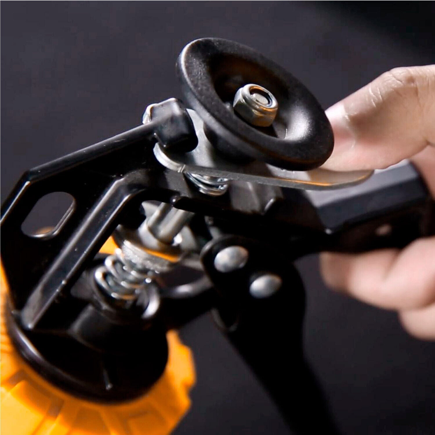 INGCO Aluminum Caluking Gun 9" Sausage Sealing Silicone Sealant Glue 8