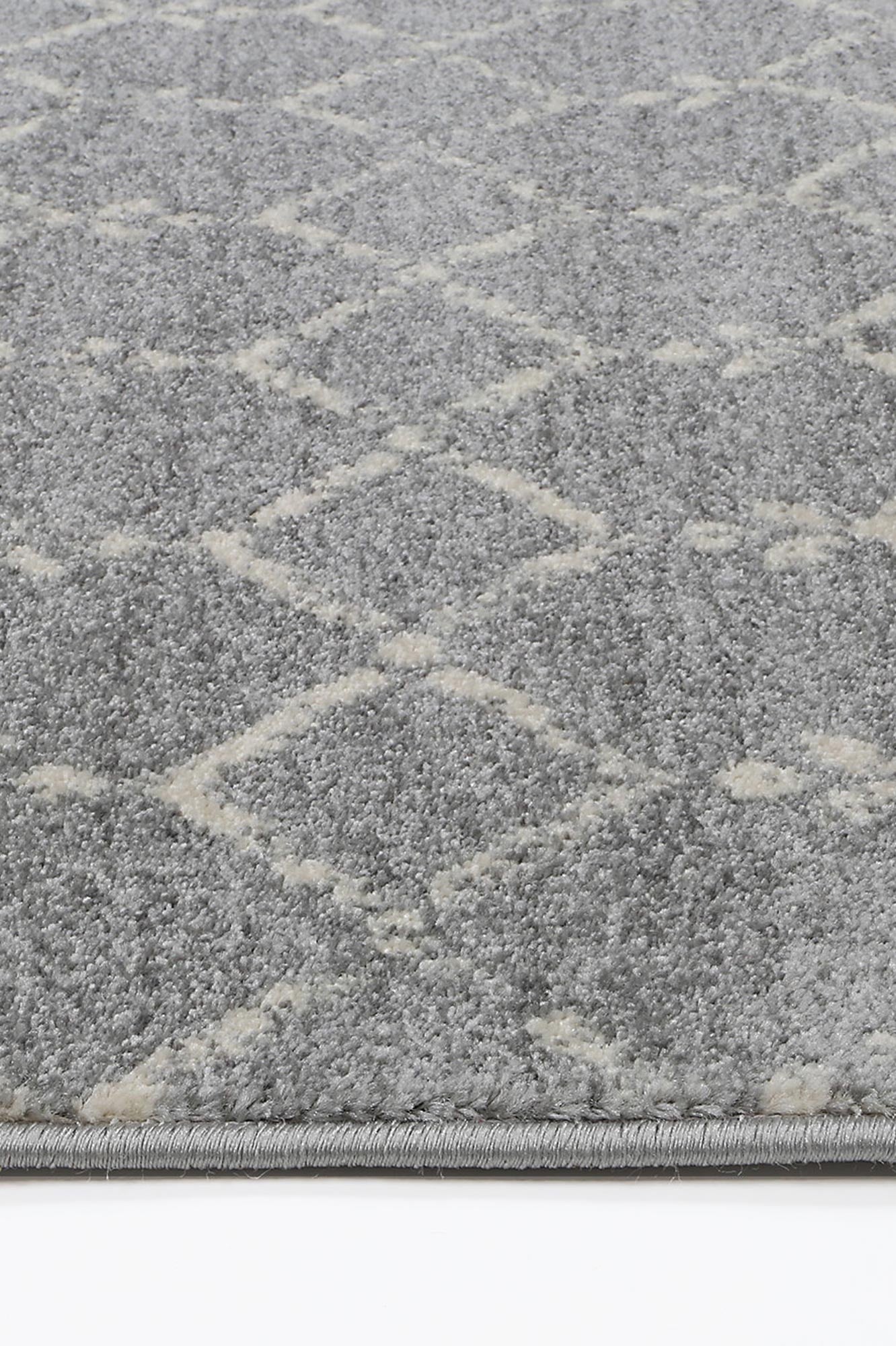 delicate-cassiday-grey-ivory-rug 160x230 3