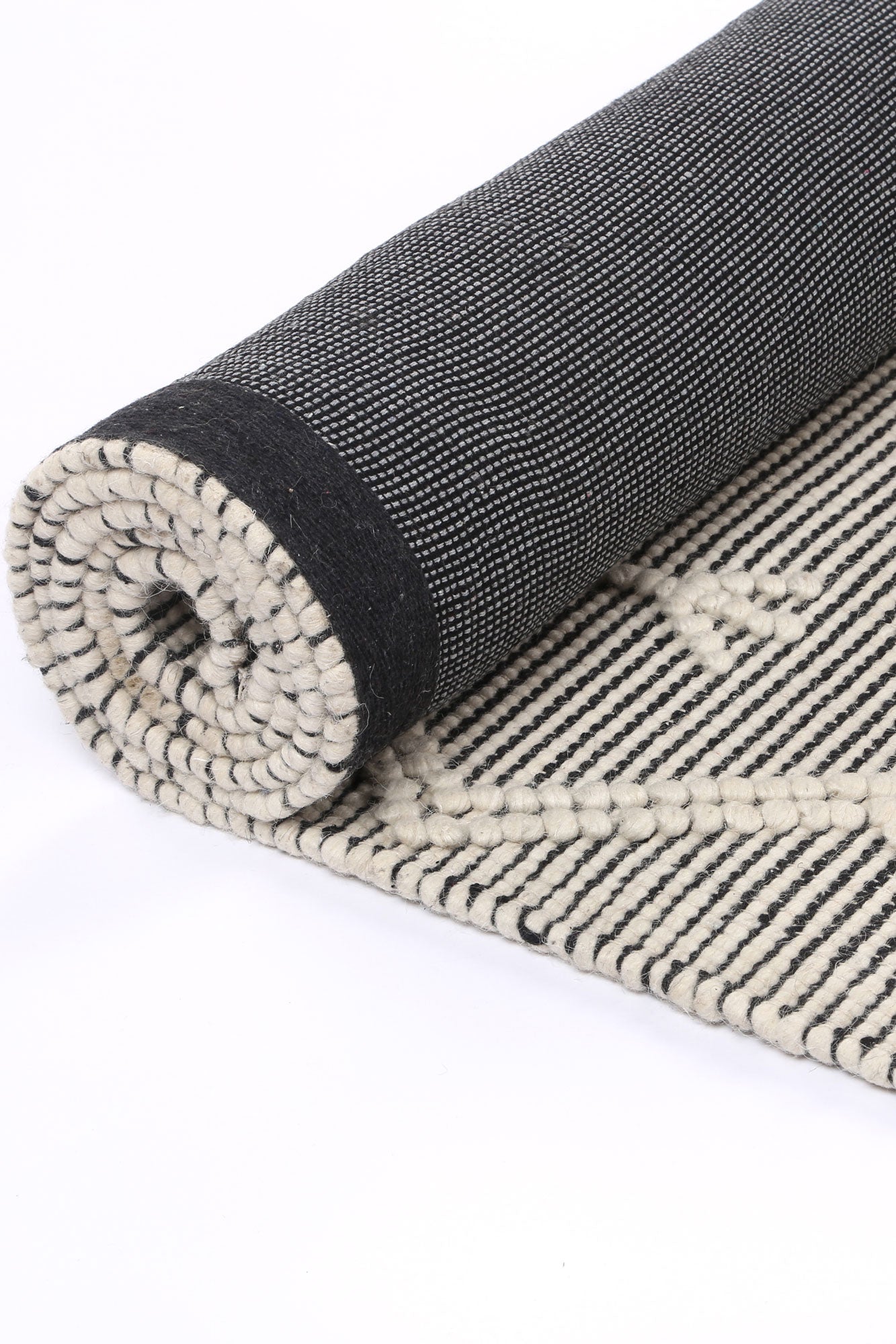 Goa D5- CREAM (No Tassel) 240x330 5