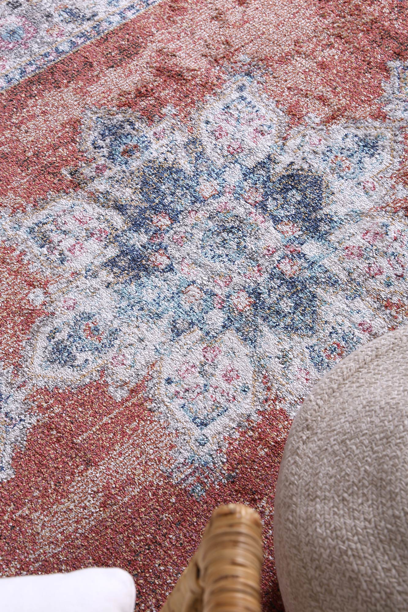 brentwood-transitional-rust-rug 160x230 4