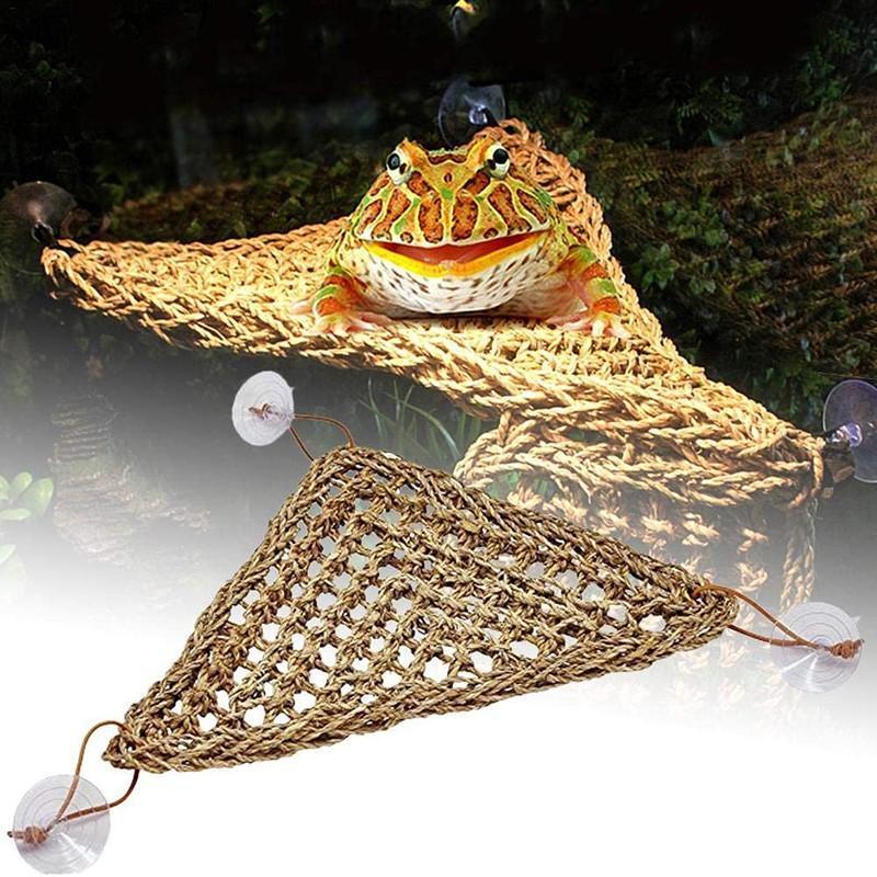 Comfortable and Natural Straw Reptile Bed Hammock for Basking and Relaxation - 20*20*28CM 3
