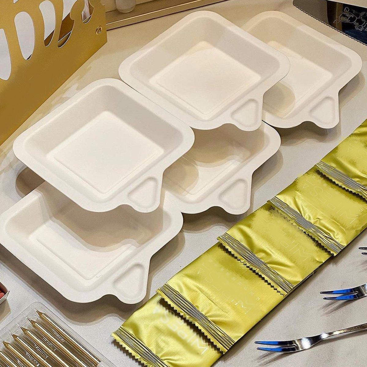 100PCS Degradable Paper Plates Thickened White Rectangular Cake Paper Plate - Square 5
