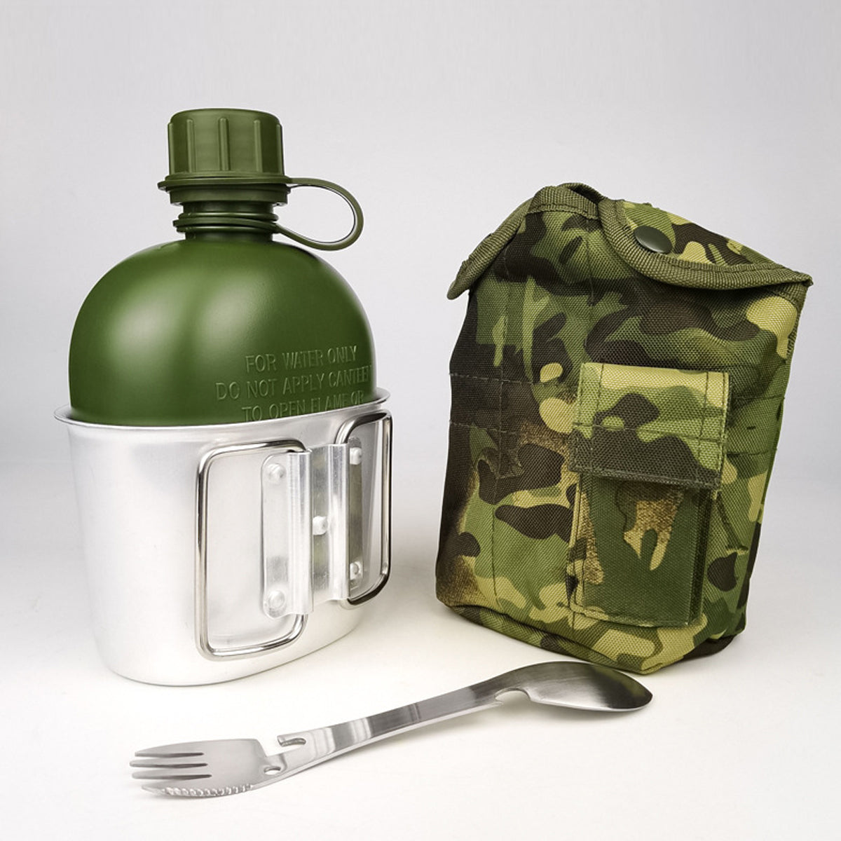 4pcs Camouflage Tactical Water Bottle Outdoor Camping Multi-functional Outdoor 4
