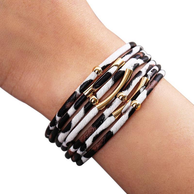Fashion Snap Lock Leather Bohemian Leopard Print Bangle Stylish Bracelet Gift - White 3