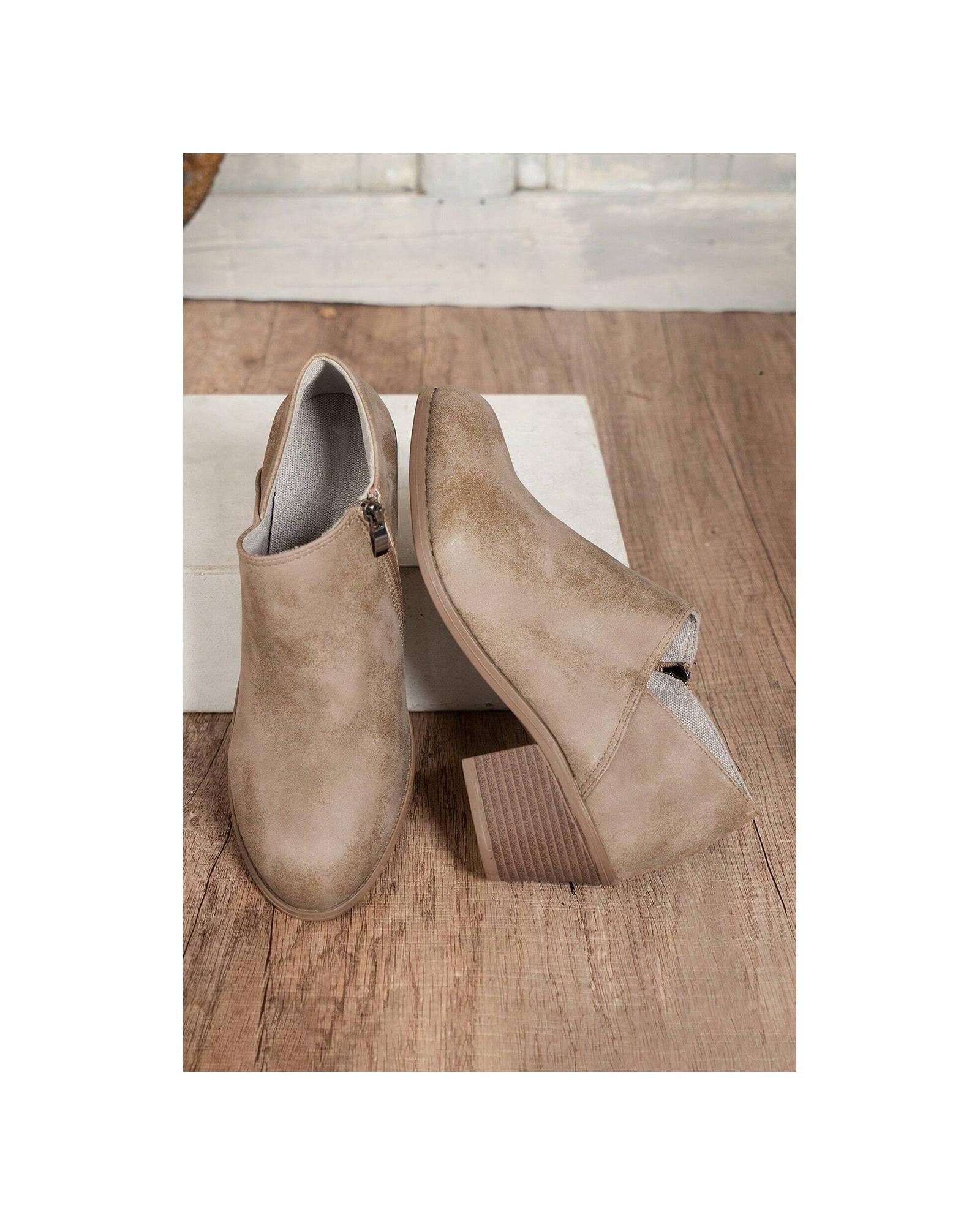 Philippine Gray Tulip Opening Suede Ankle Boots - 37 EU 8