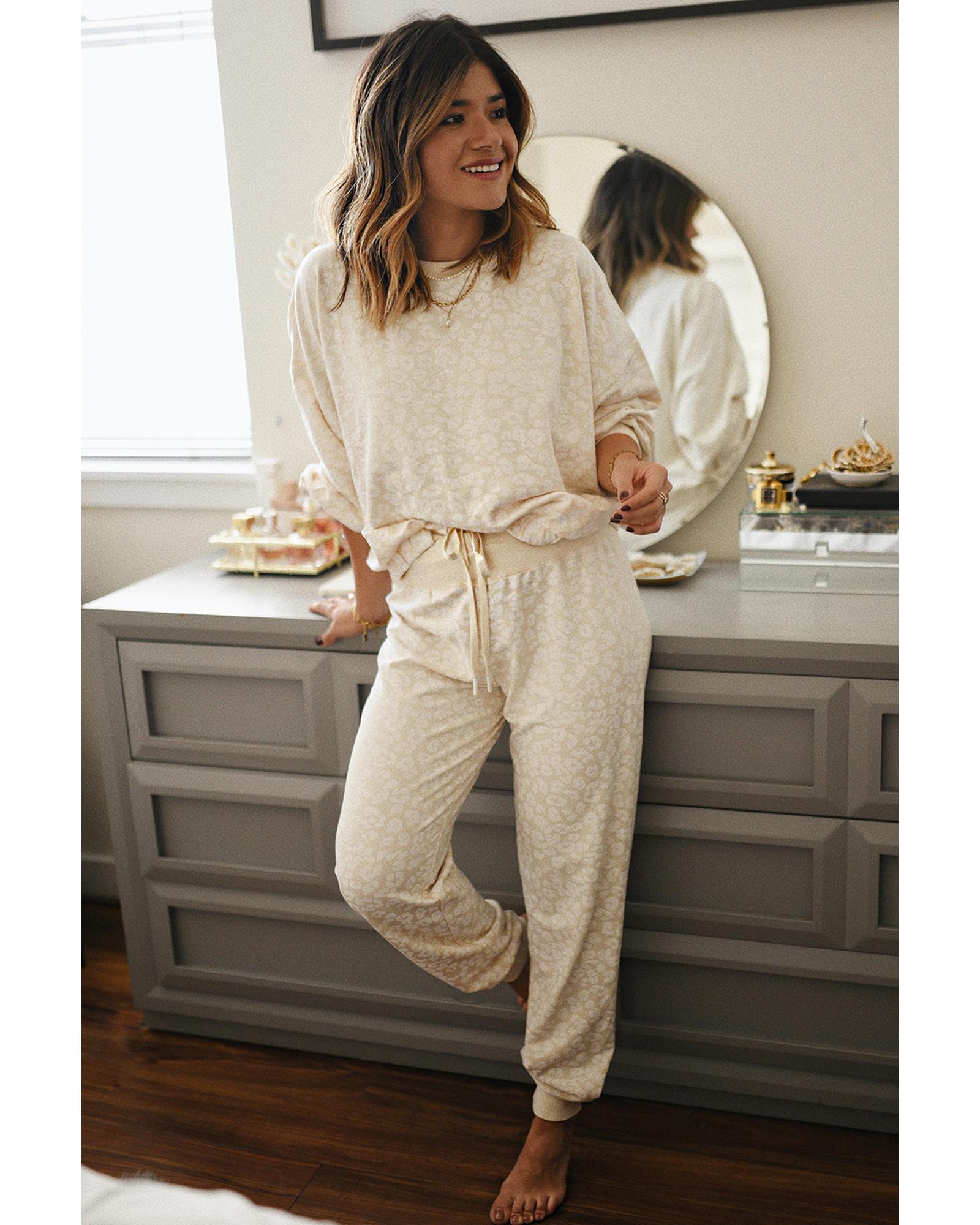 White Cheetah Print Two Piece Loose Fit Cozy Loungewear - XL 3