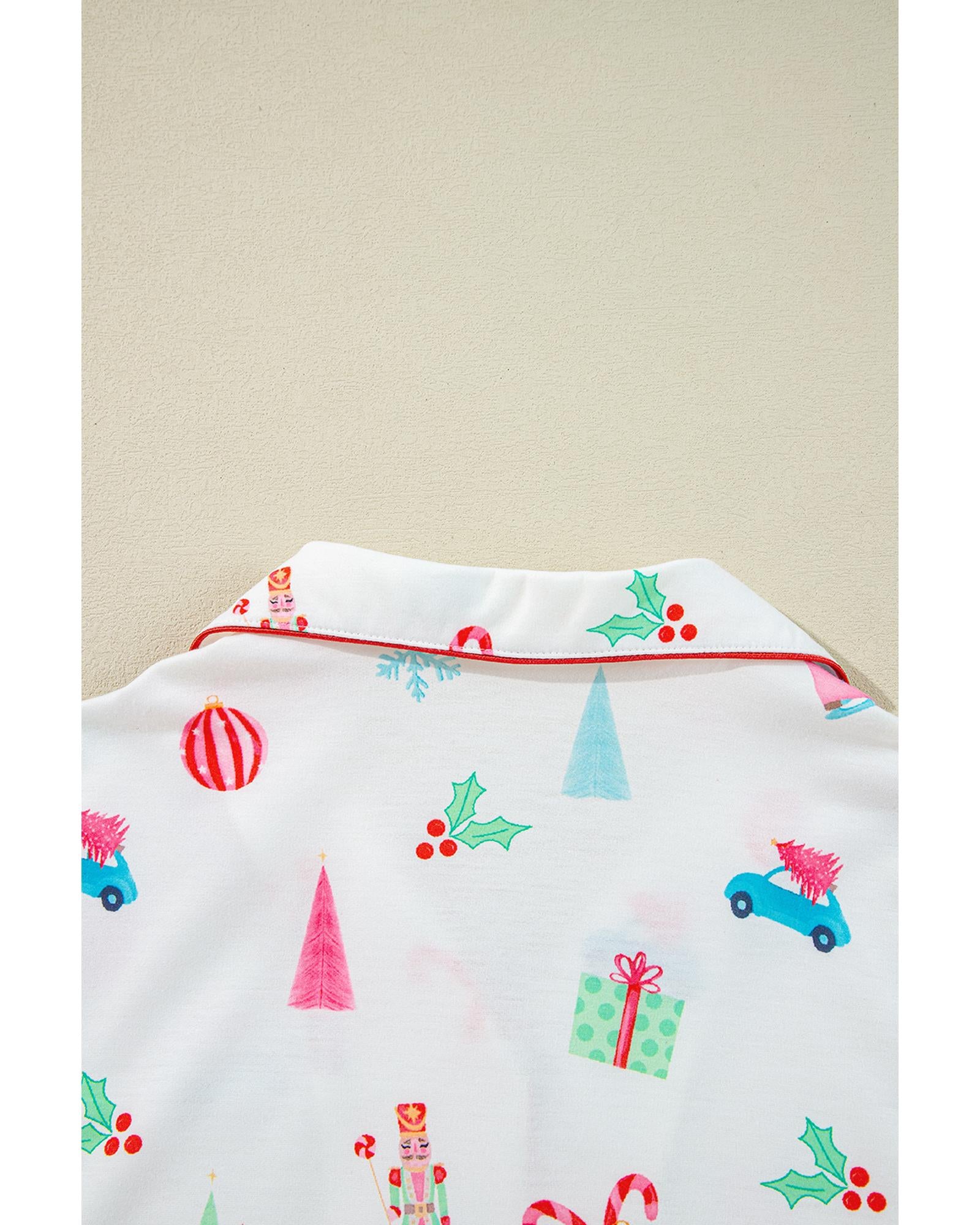 White Christmas Print Short Sleeve Shirt and Shorts Pajama Set - L 4