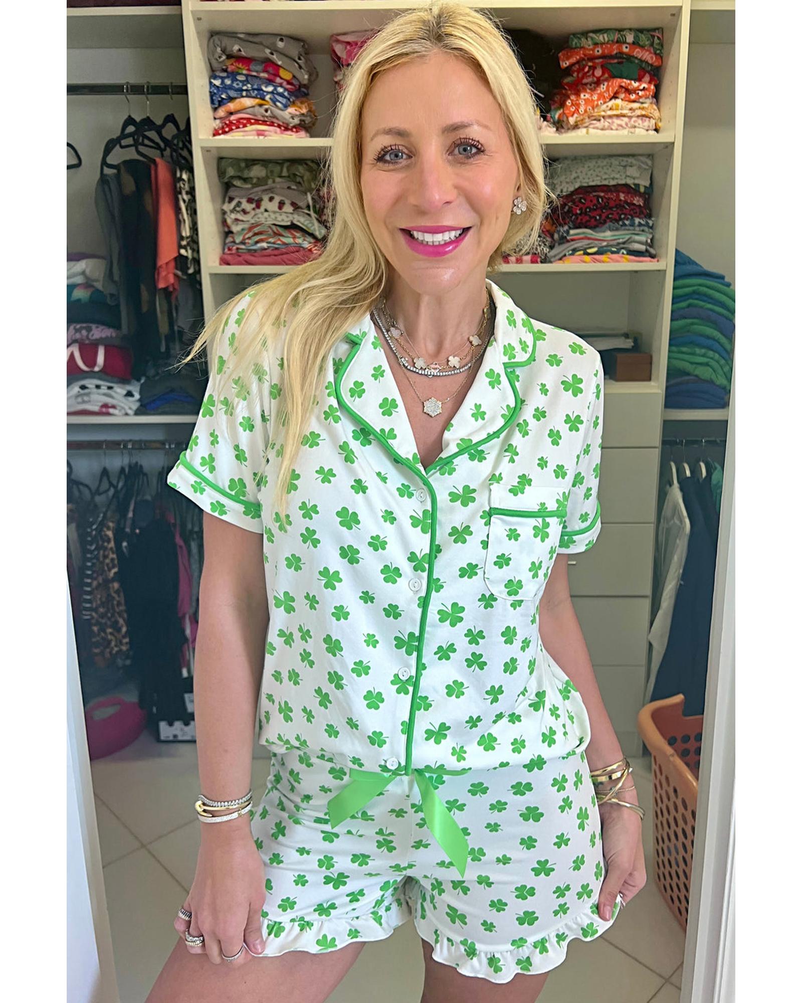 Green Clover Printed Short Sleeve and Ruffled Shorts Pajama Set - M
