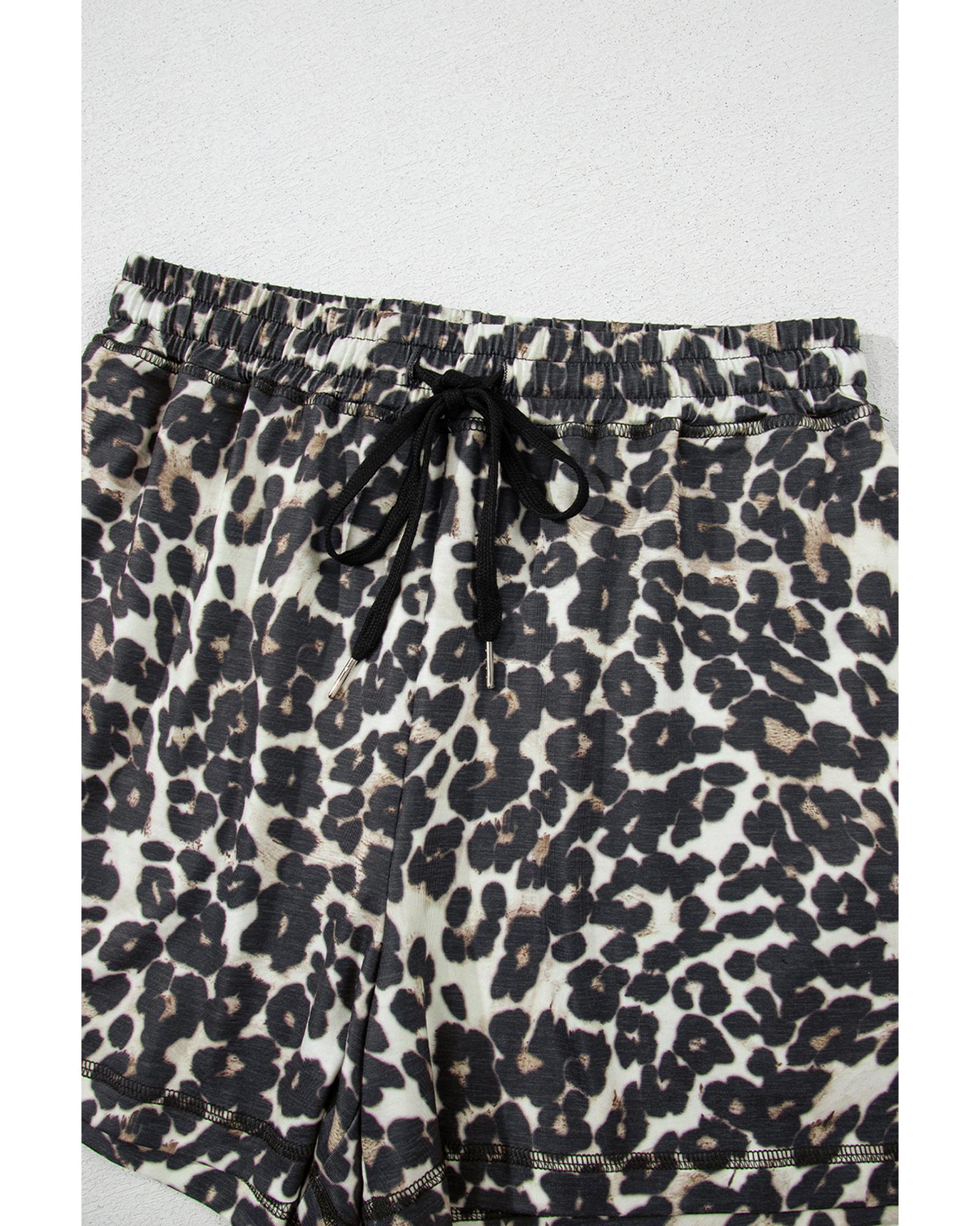 Black Cheetah Printed Casual Tee and Shorts Lounge Set - L 5