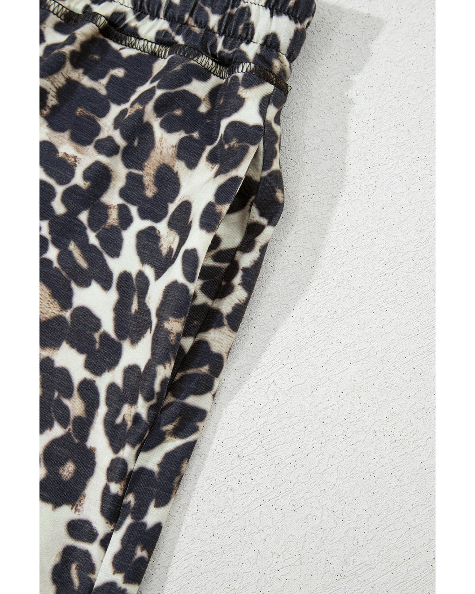 Black Cheetah Printed Casual Tee and Shorts Lounge Set - L 7