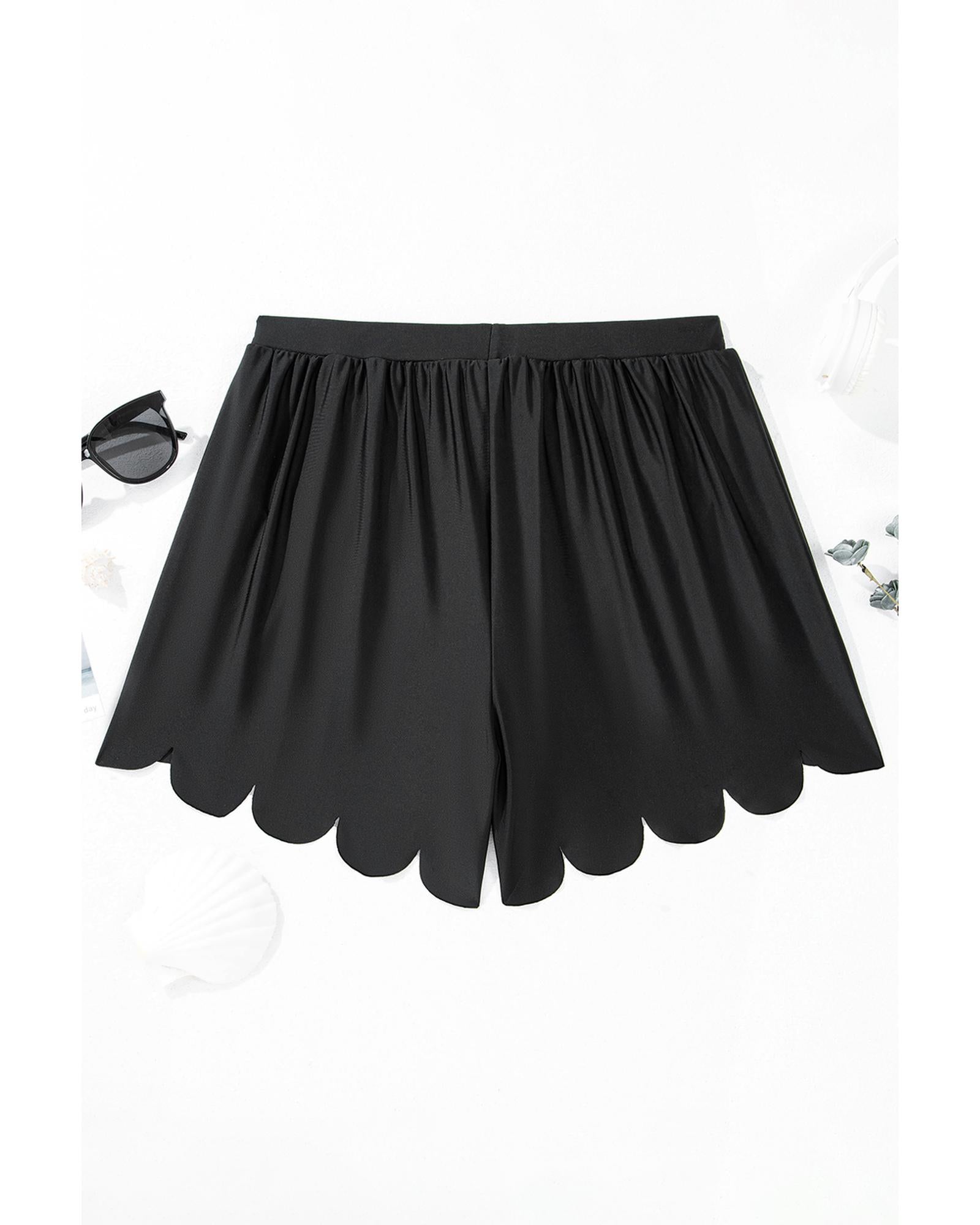 Black Scalloped Trim Beach Shorts - L 8