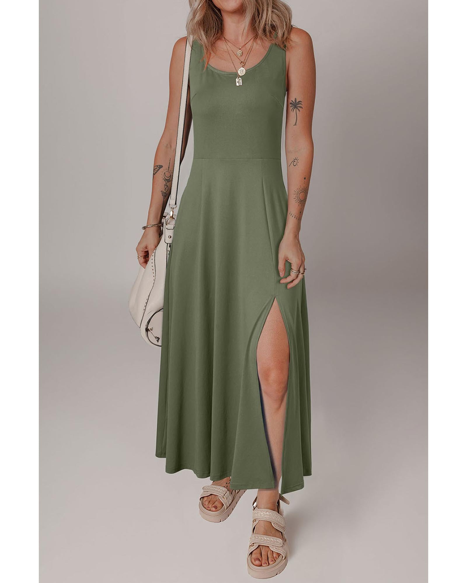 Four Leaf Clover Sleeveless Scoop Neck Flared Split Midi Dress - S