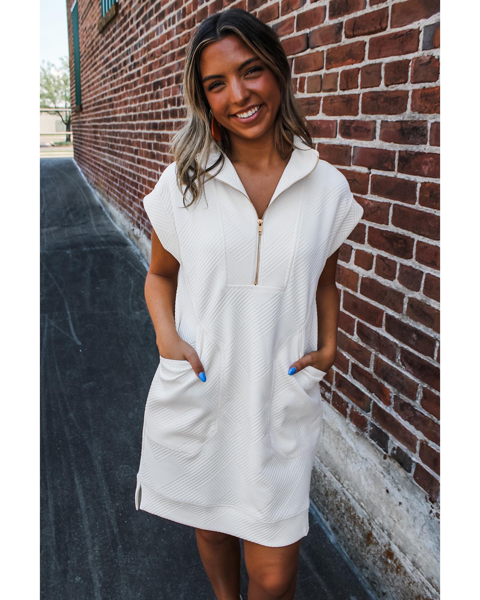 White Textured Half Zip Collared Cap Sleeve Mini Dress - M