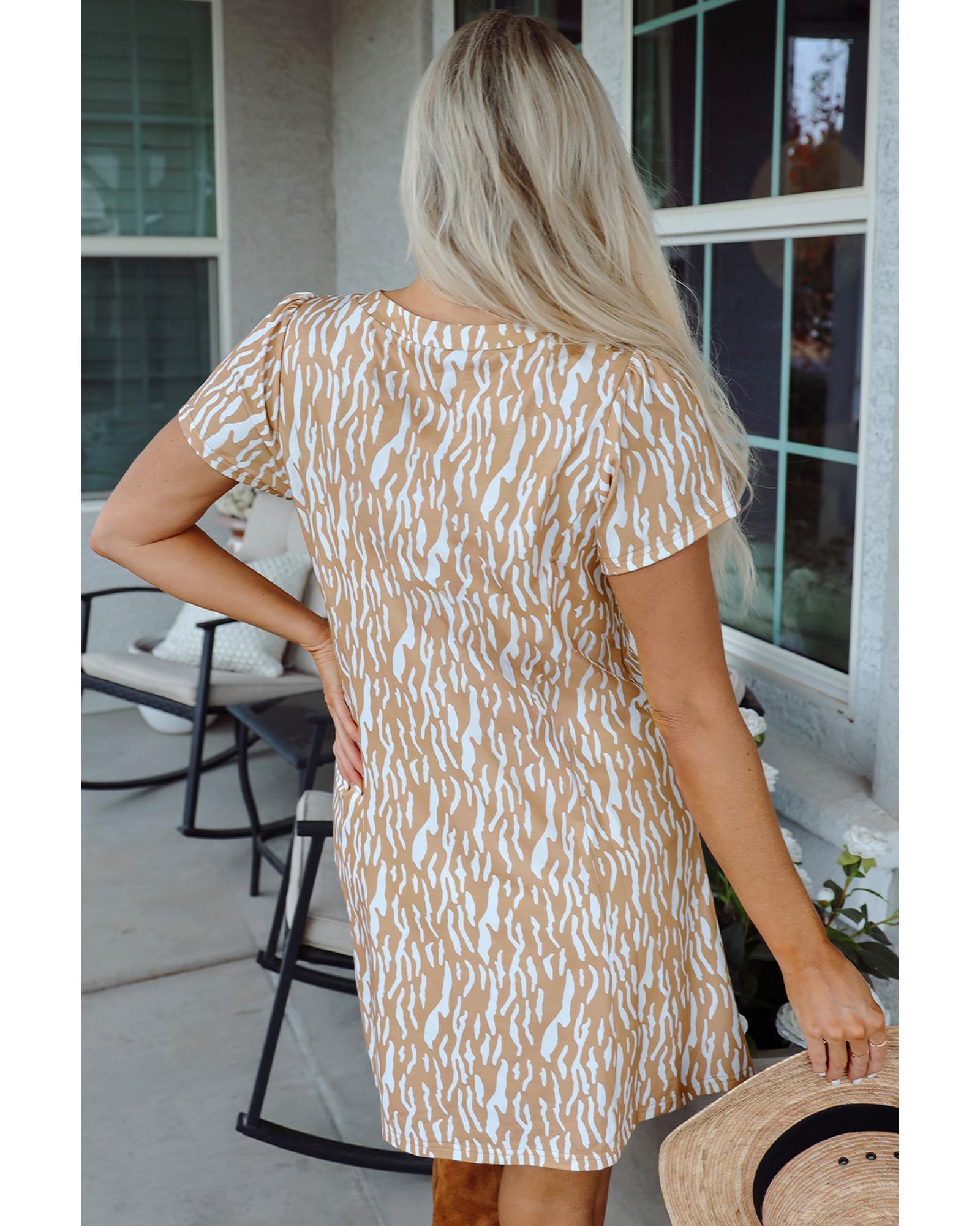 Khaki Abstract Print V Neck Short Sleeve Shift T Shirt Dress - XL