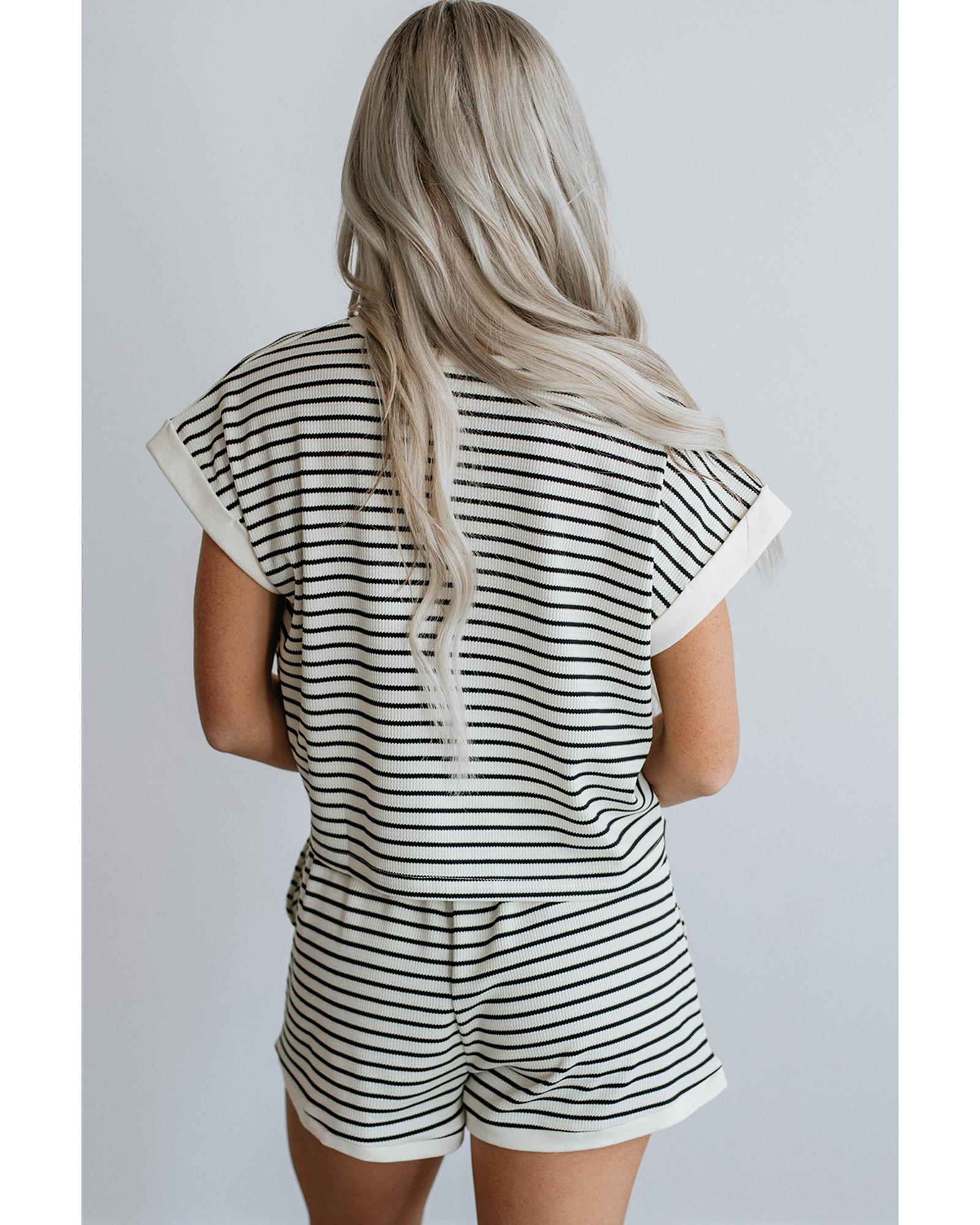 White Stripe Contrast Edge Tee and Shorts Set - L 3