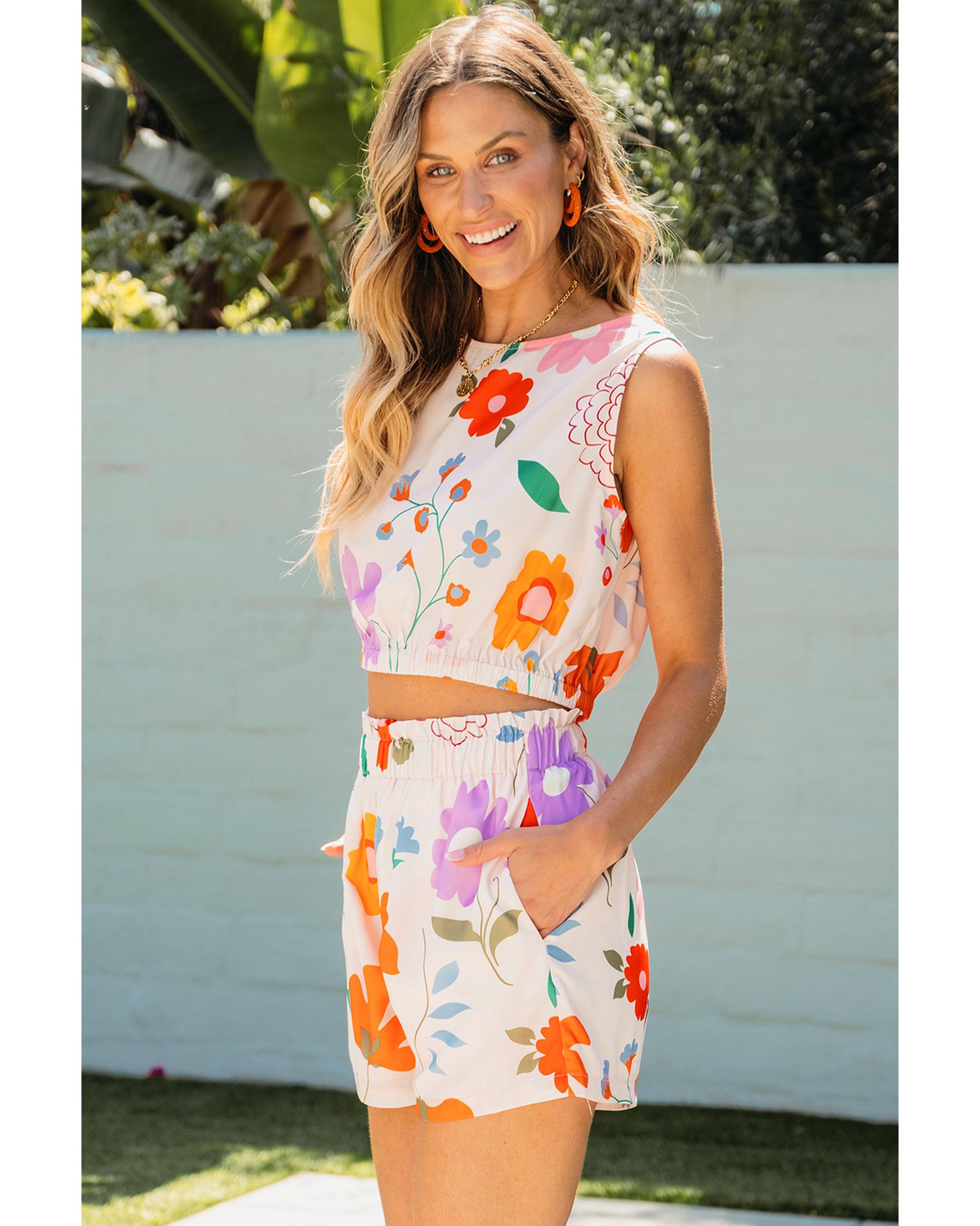 White Floral Cropped Tank and Frilly High Waist Shorts - L