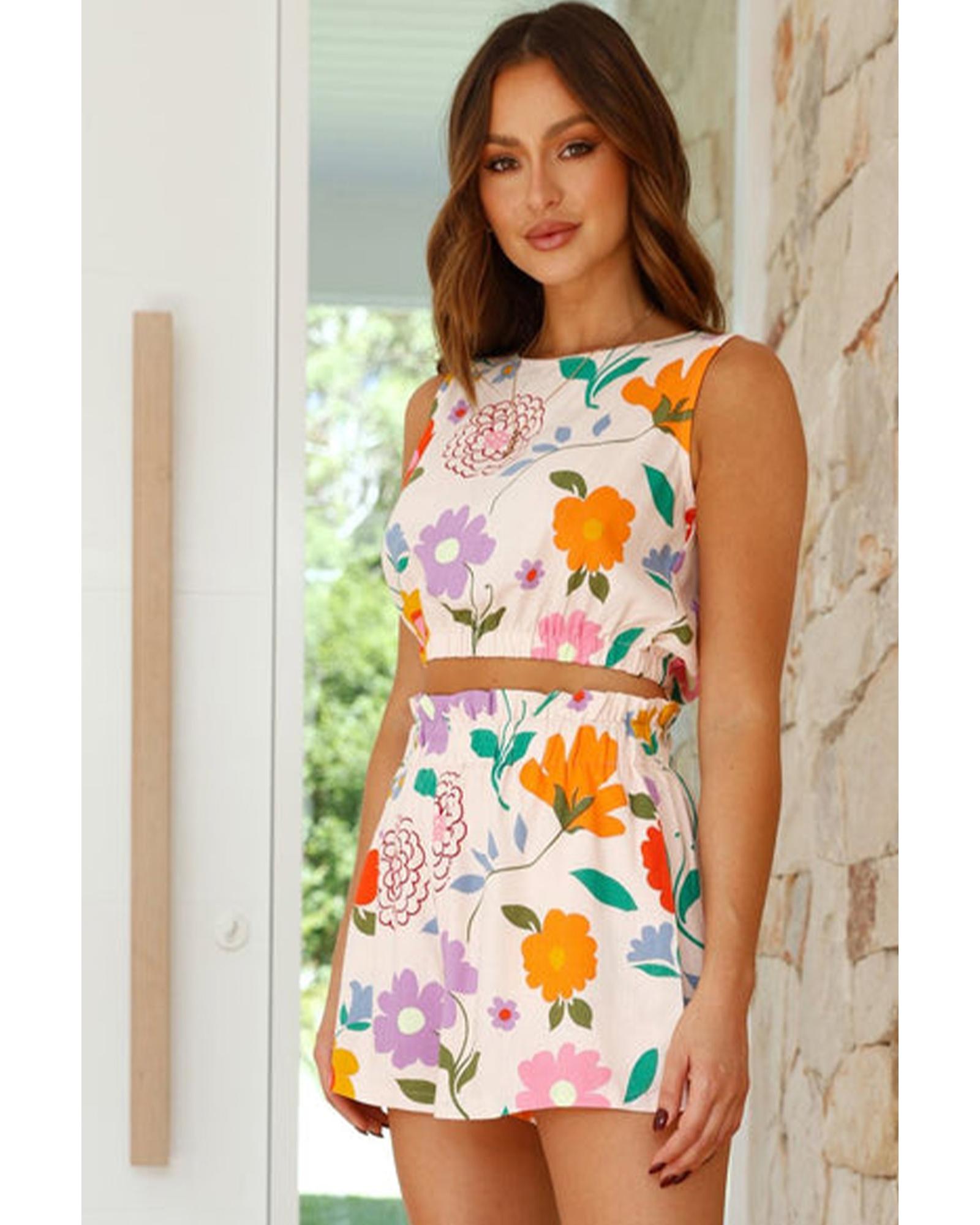 White Floral Cropped Tank and Frilly High Waist Shorts - L 6