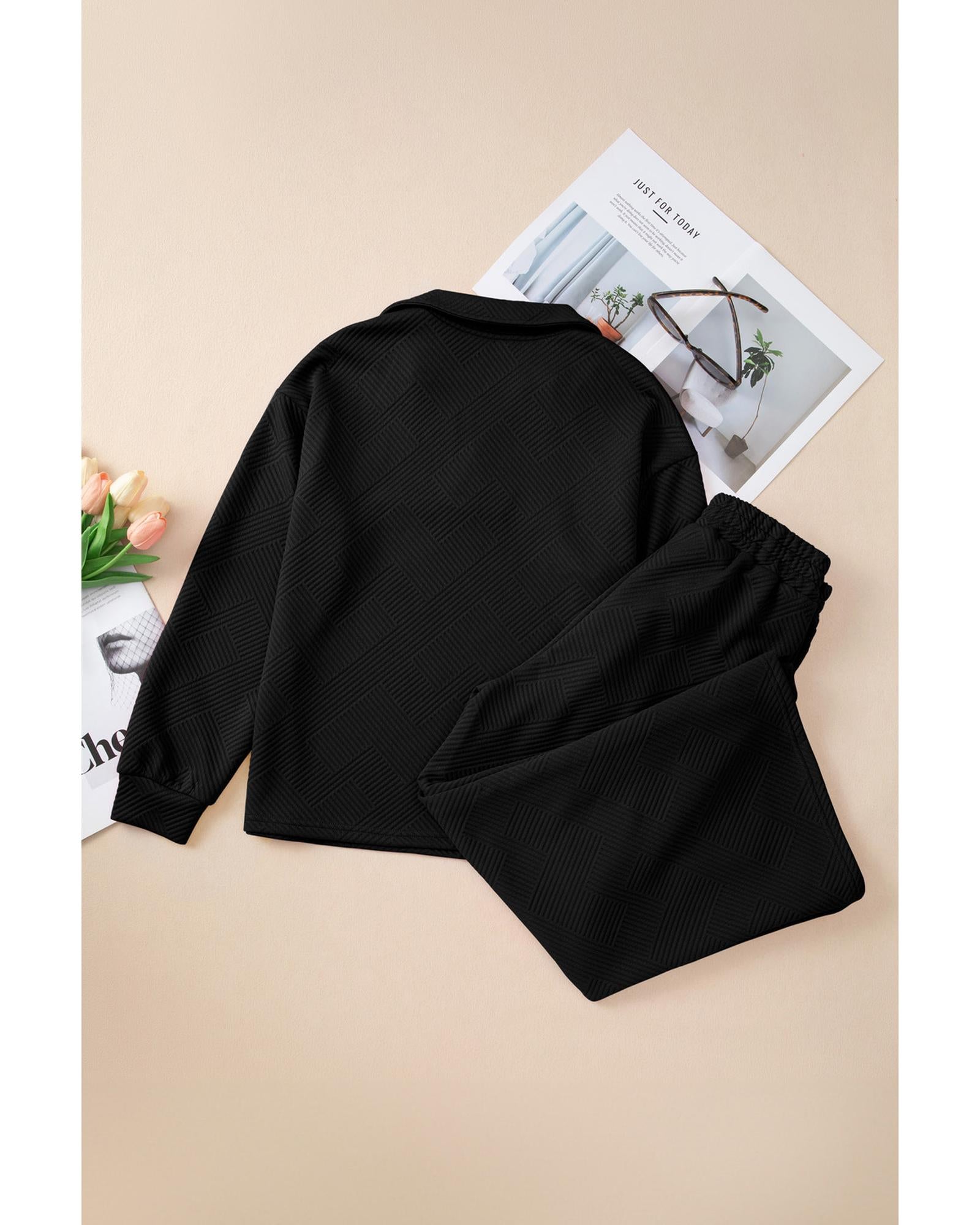 Black Solid Textured Collared V Neck Top and Wide Leg Pants Set - 2XL 4
