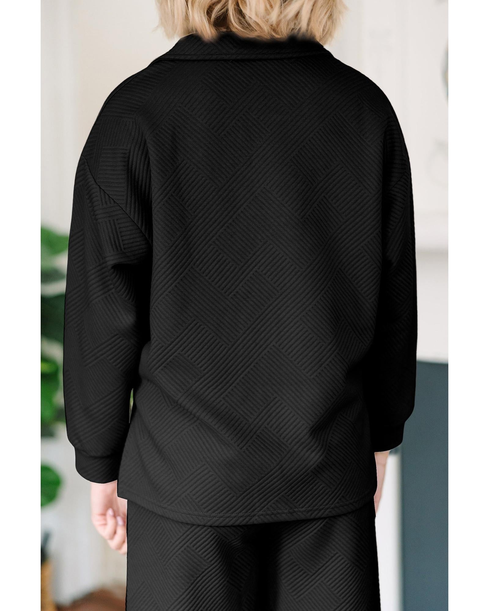 Black Solid Textured Collared V Neck Top and Wide Leg Pants Set - L 7