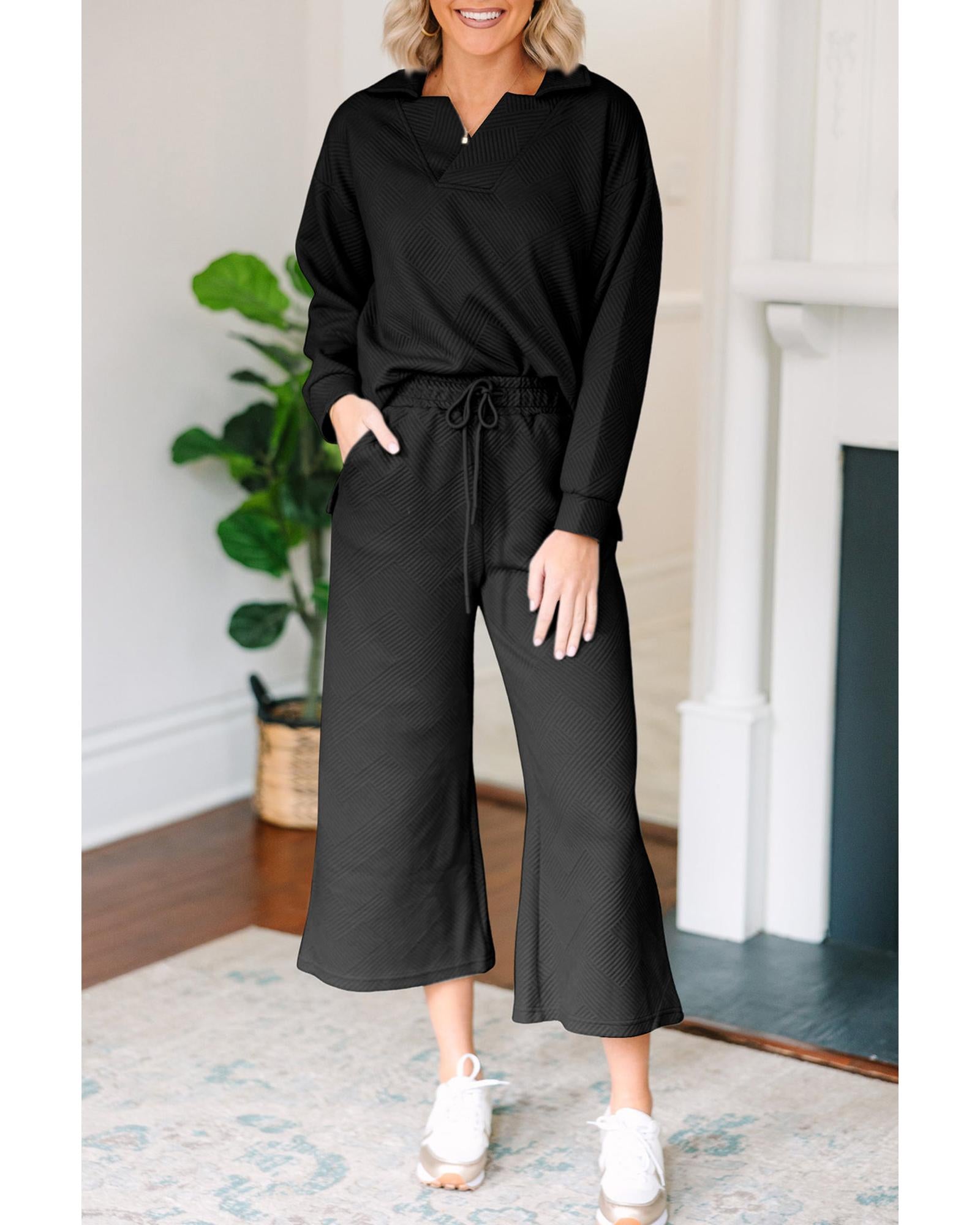 Black Solid Textured Collared V Neck Top and Wide Leg Pants Set - S 5