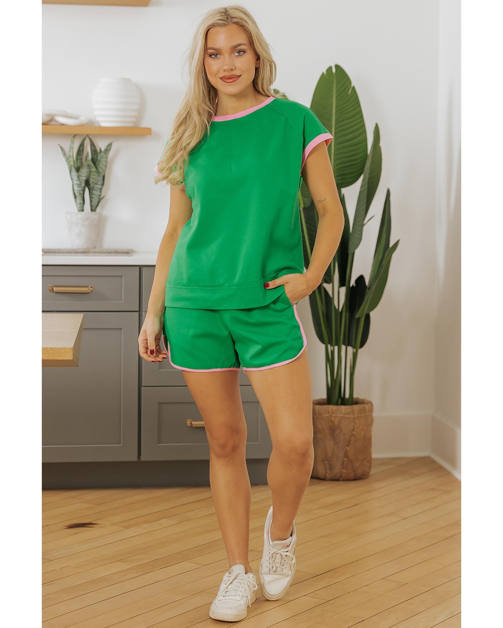 Bright Green Two Tone Contrast Textured Crewneck Tee and Shorts Set - M