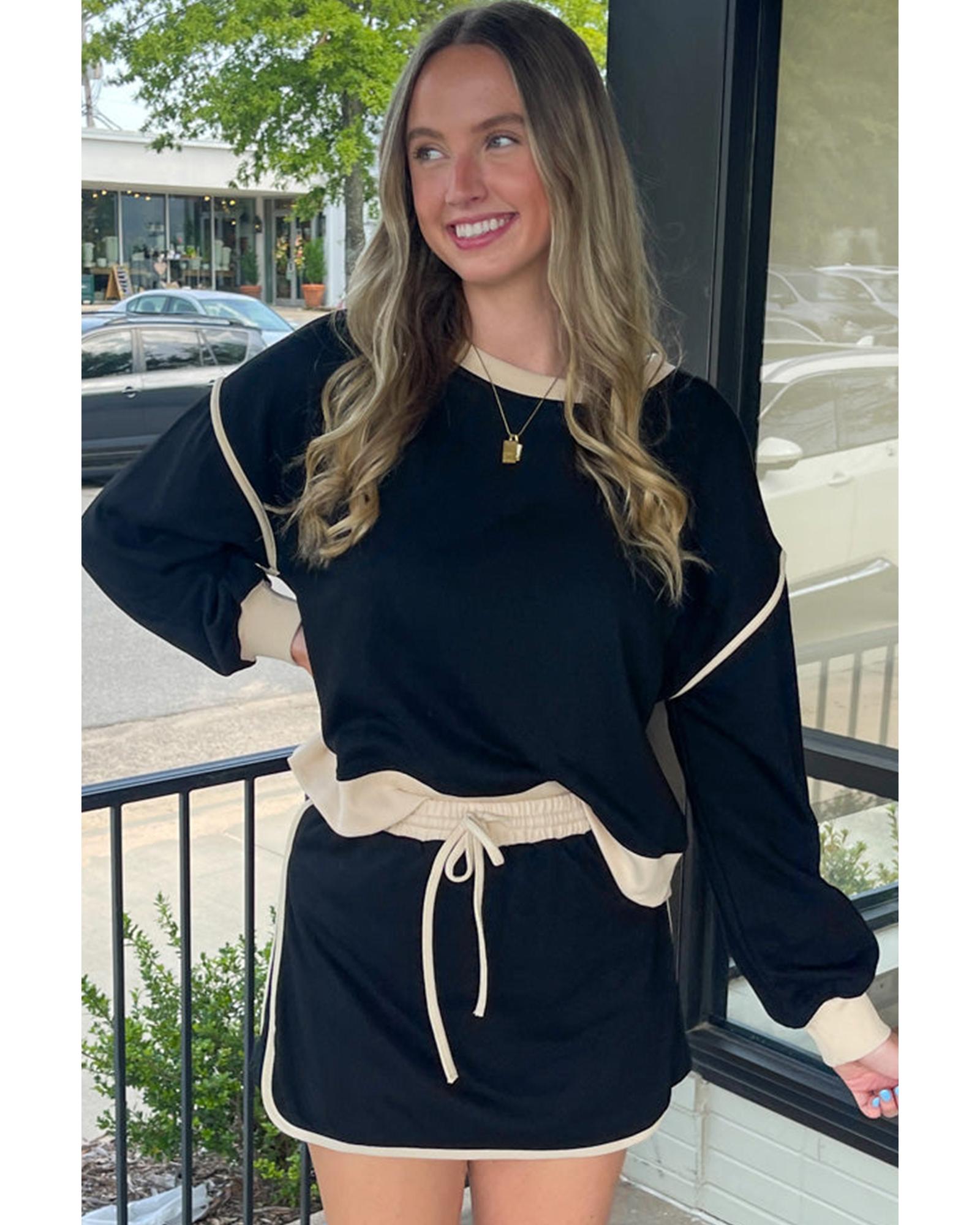 Black Color Contrast Loose Pullover and Lace-up Waist Skort Set - L