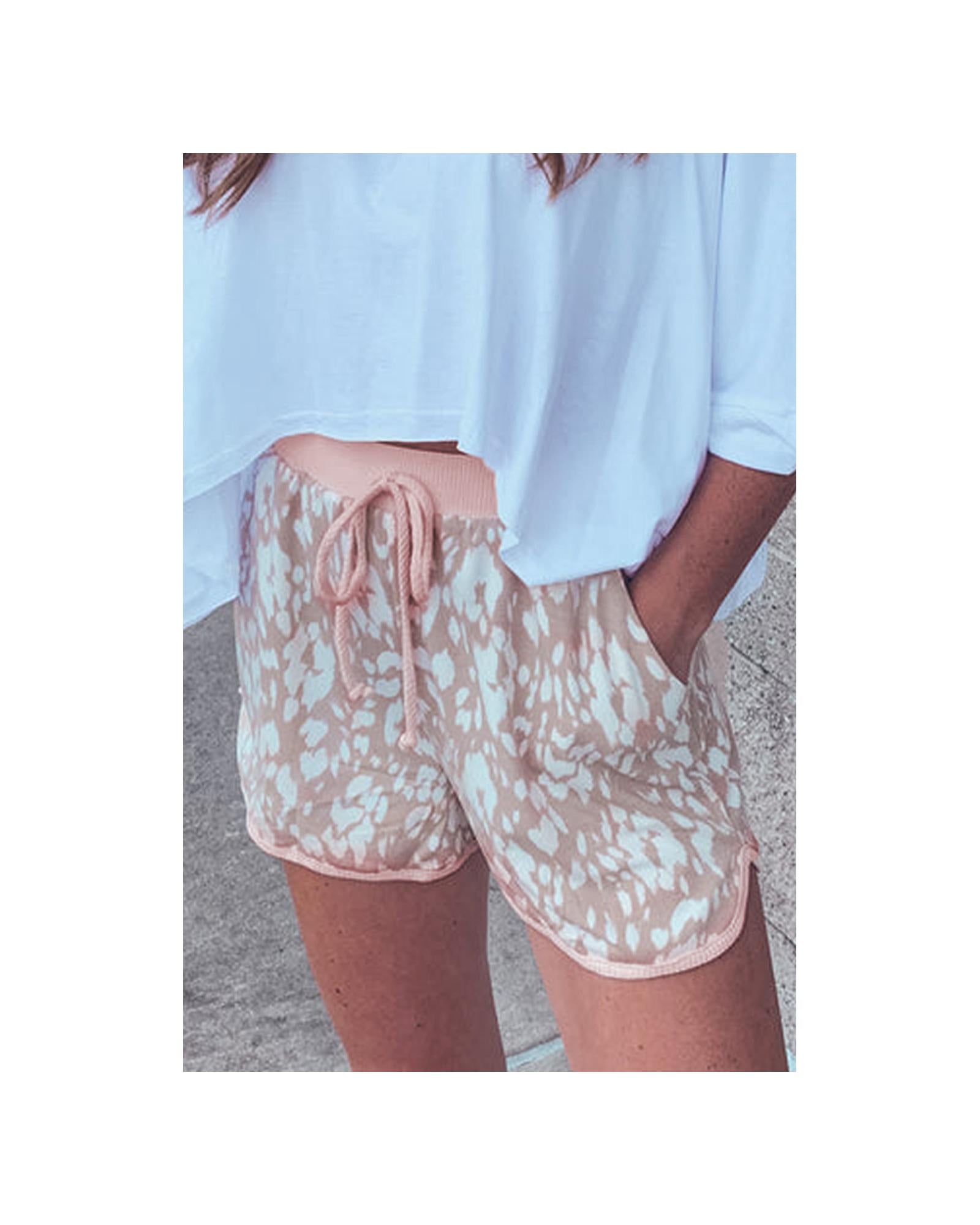 Khaki Classic Leopard Arched Hem Elastic Waist Casual Shorts - M 3