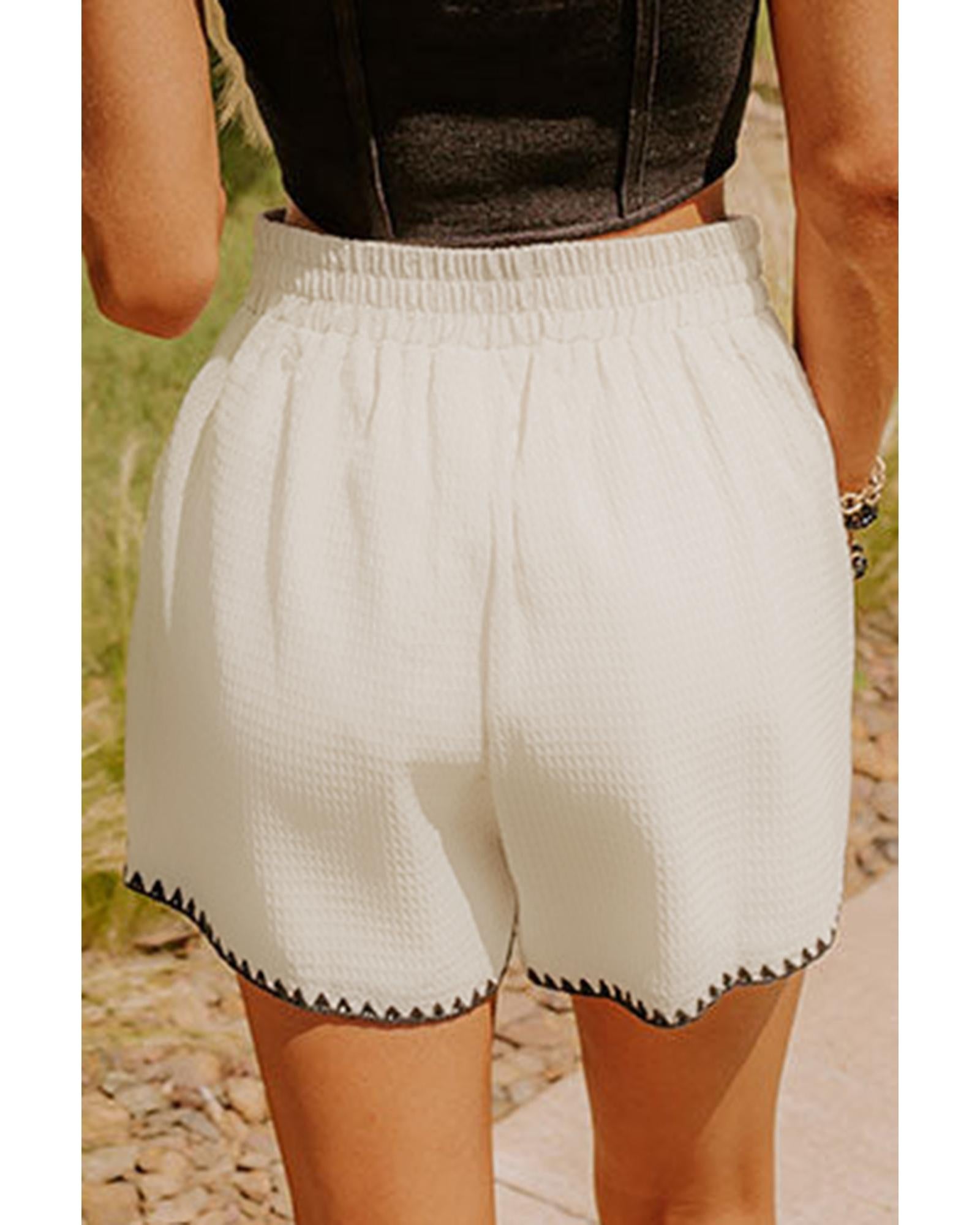 White Waffle Texture Contrast Ricrac Hemline Casual Shorts - S