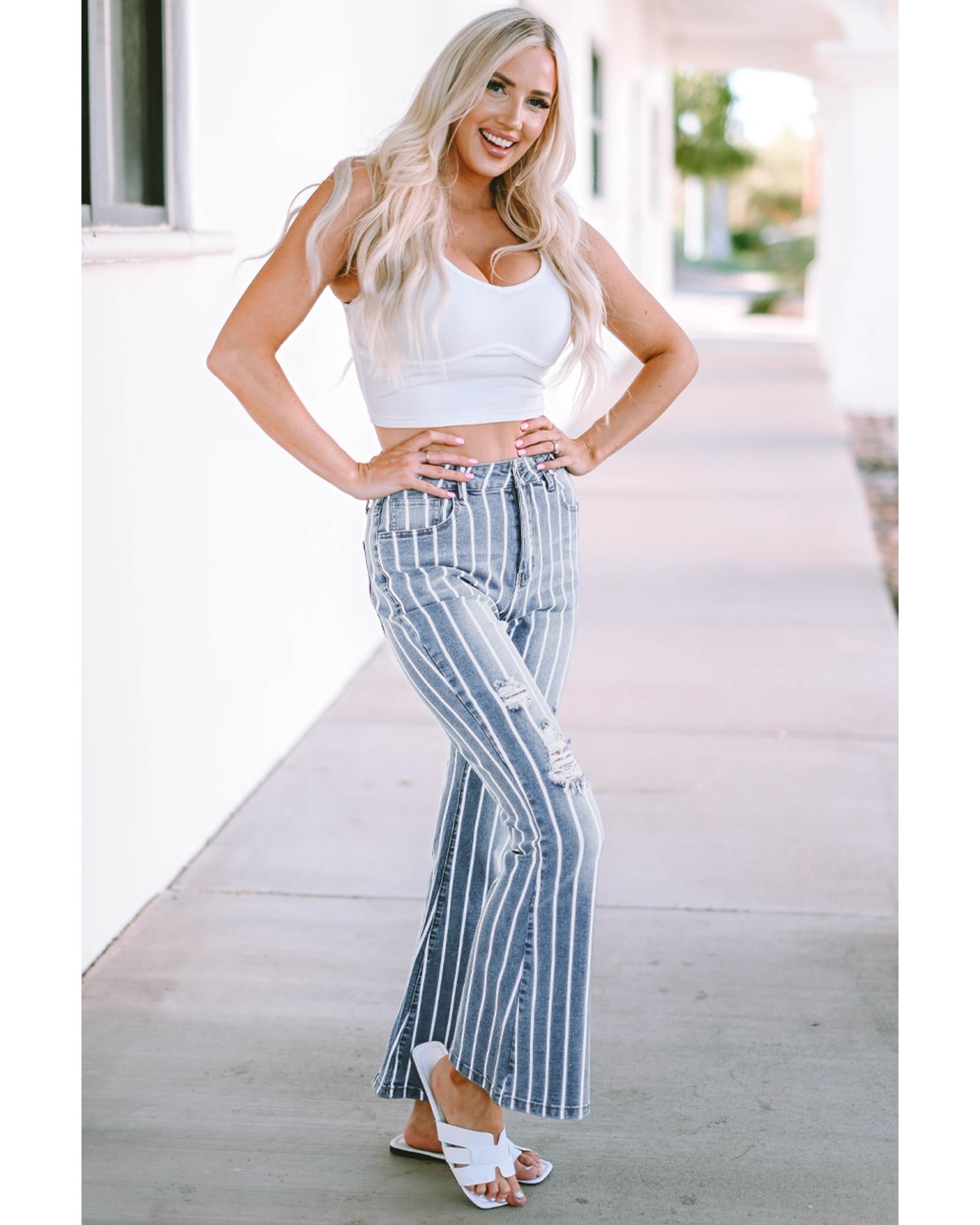 Azura Exchange Vertical Striped Ripped Flare Jeans - 8 US 4