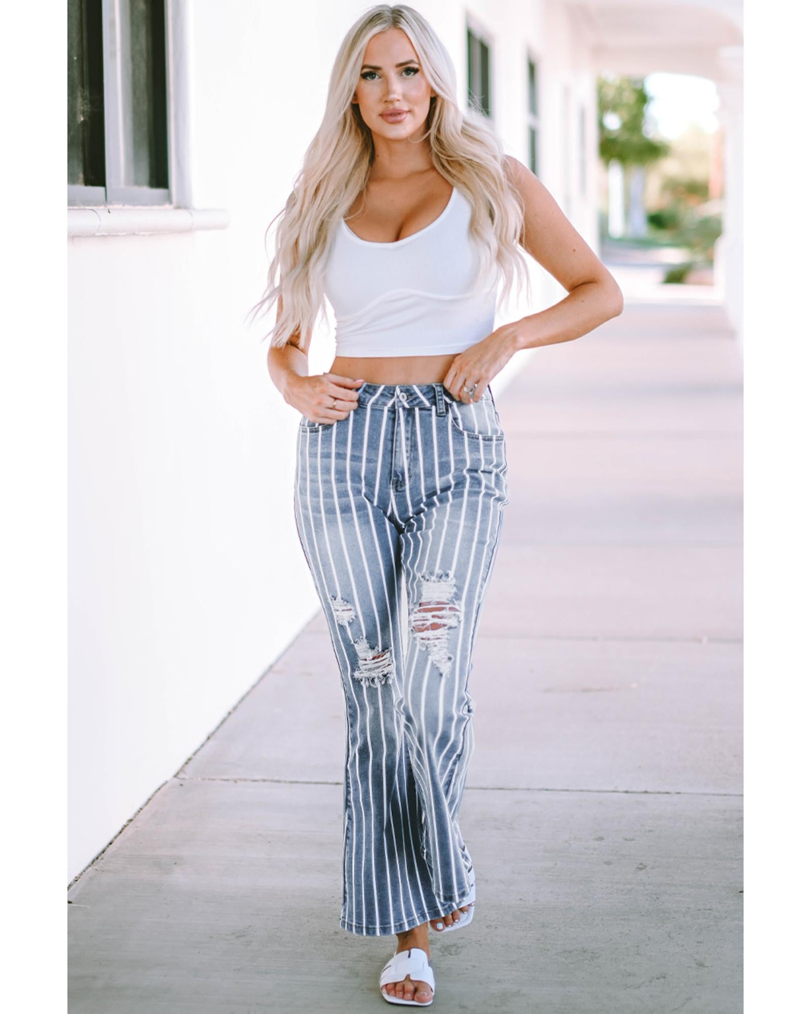 Azura Exchange Vertical Striped Ripped Flare Jeans - 8 US 8