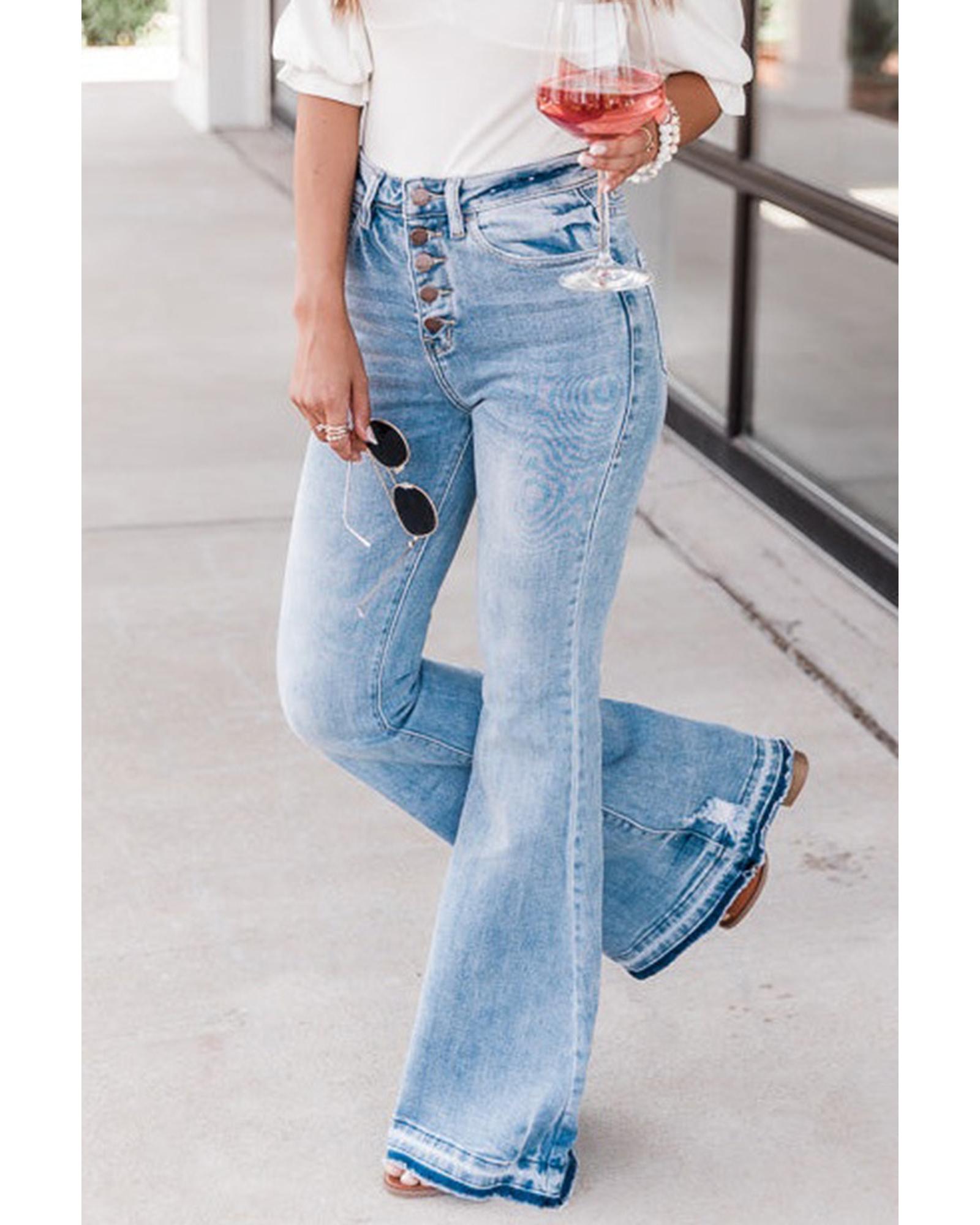 Azura Exchange Buttoned Distressed Flared Jeans - 10 US 3
