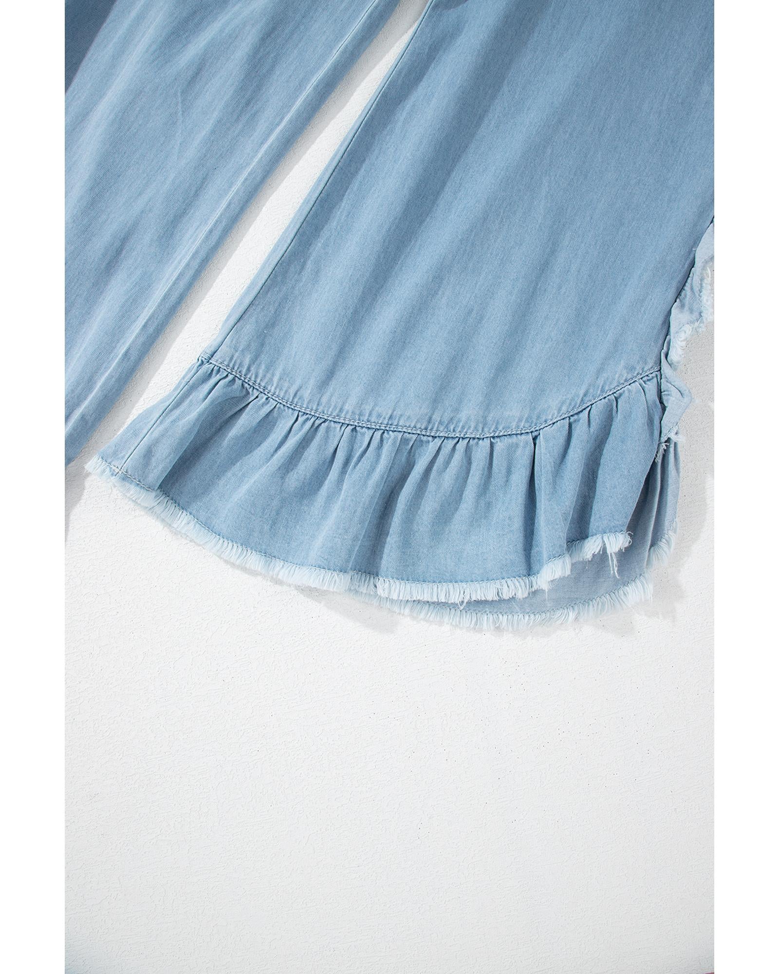 Myosotis Light Wash Raw Hem Ruffled Wide Leg Jeans - 6 US 7