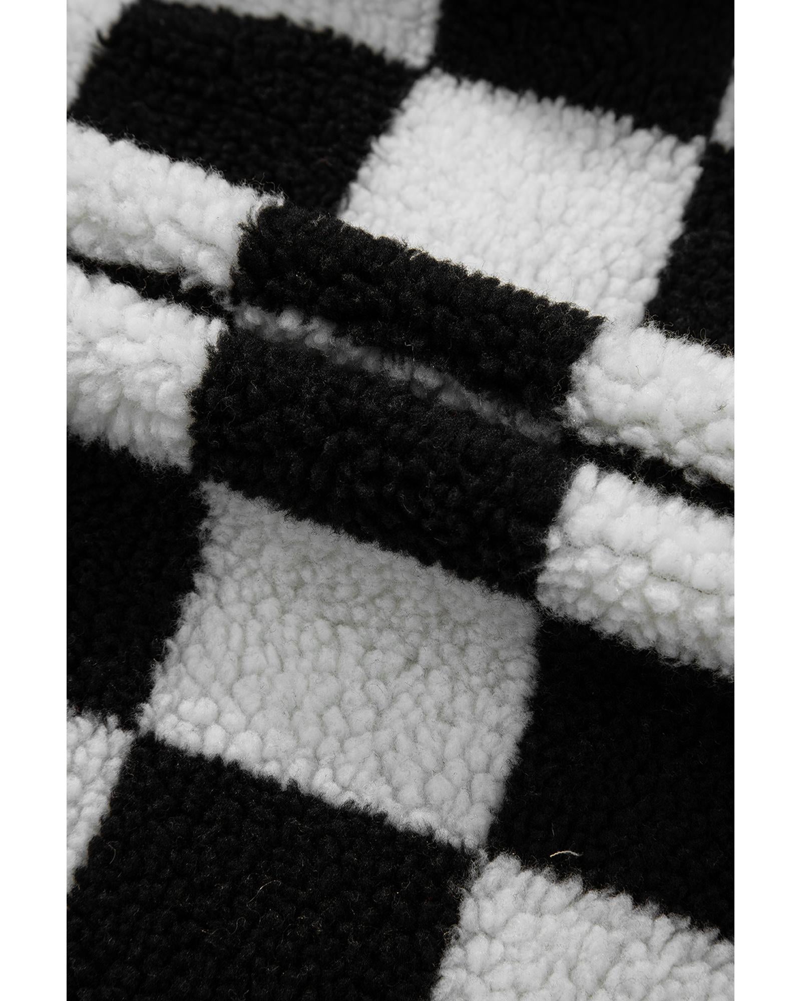 Black Checkered Side Pockets Collared Buttoned Fleece Jacket - L