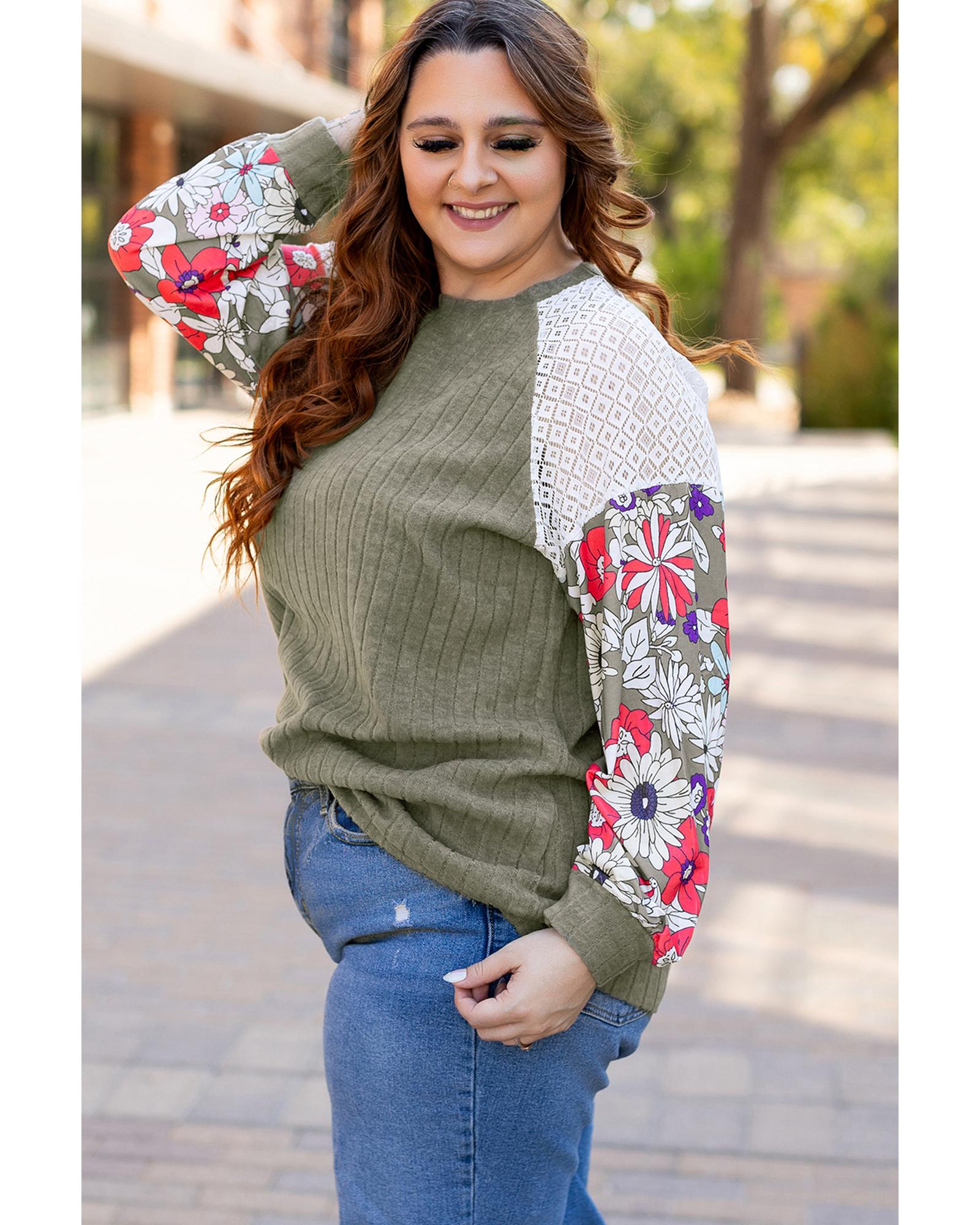 Vineyard Green Plus Size Textured Floral Patchwork Raglan Sleeve Blouse - 4X 7