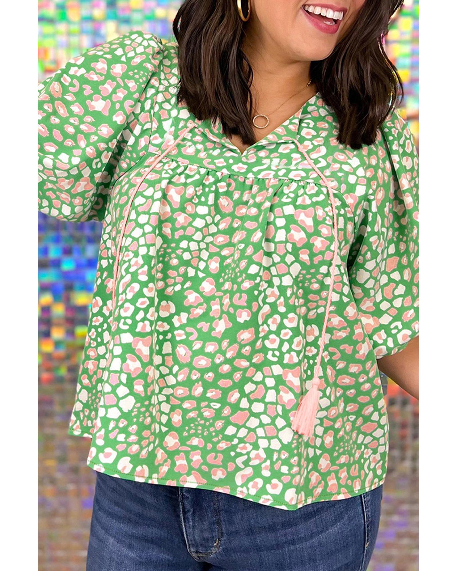Green Plus Size Floral Tassel Tie Split Neck Puff Sleeve Blouse - 1X
