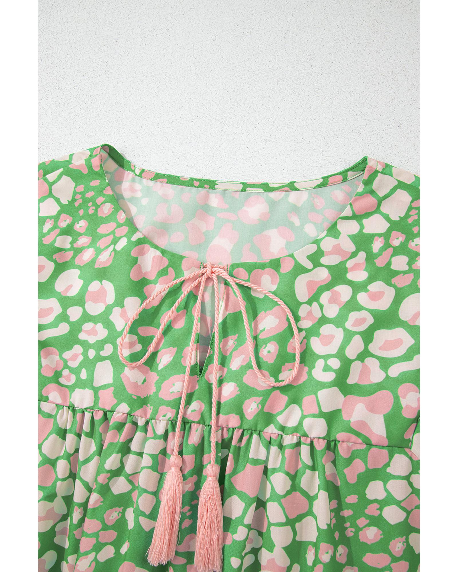 Green Plus Size Floral Tassel Tie Split Neck Puff Sleeve Blouse - 4X 8