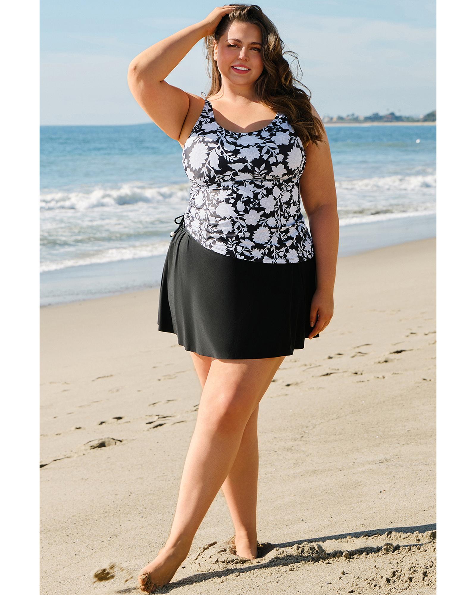 Black Plus Size Printed Square Neck Drawstring Ruffled Tankini Set - 3X 7