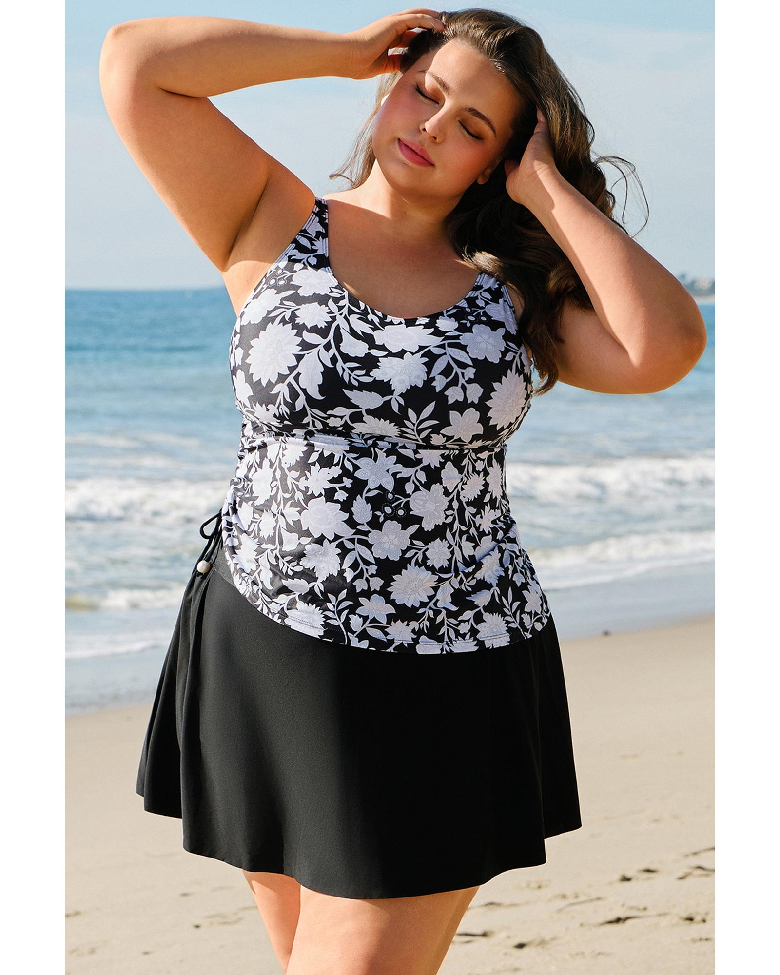 Black Plus Size Printed Square Neck Drawstring Ruffled Tankini Set - 4X 5