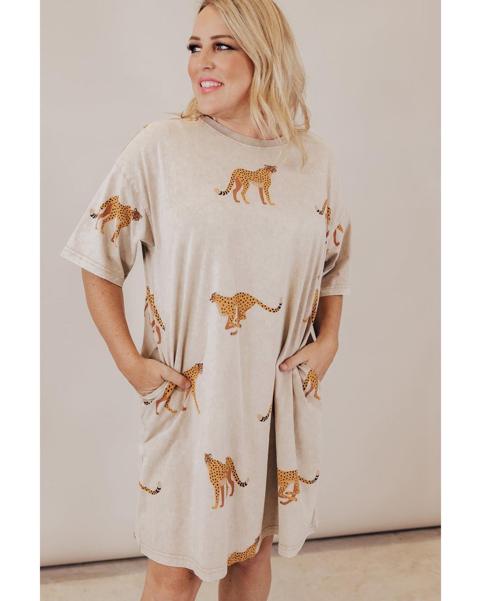 Apricot Plus Size Cheetah Print Side Pockets T Shirt Mini Dress - 3X 4