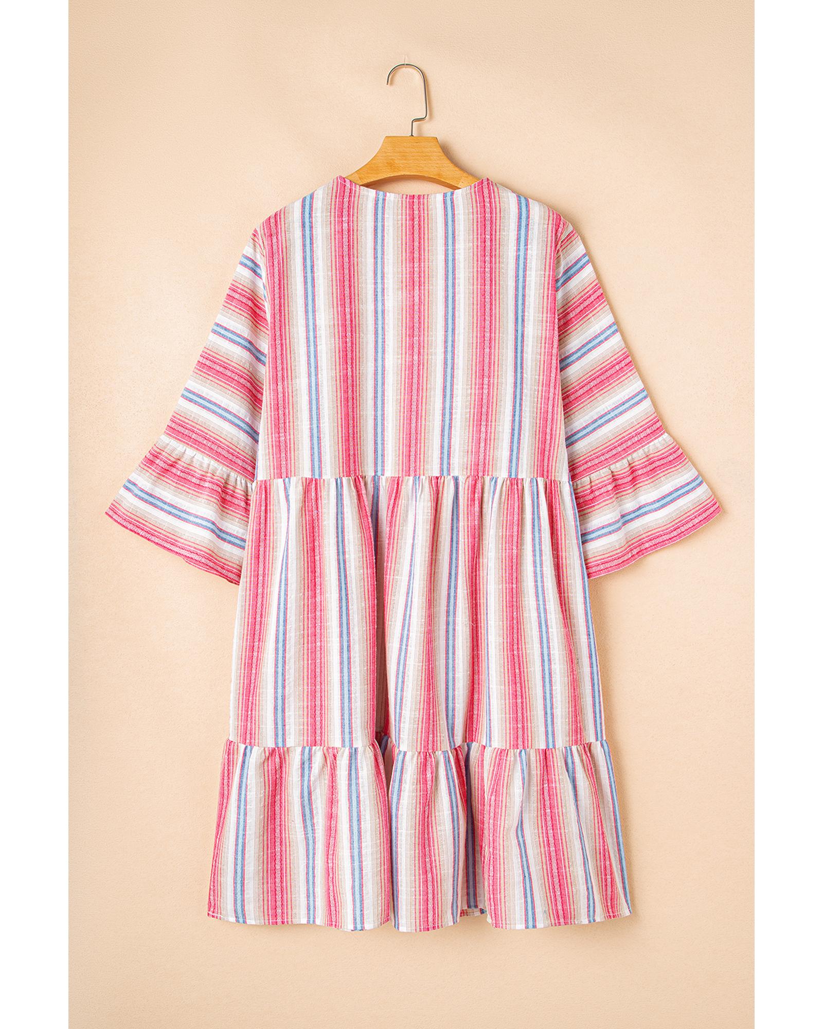 White Stripe Plus Size Embroidered Detail Flared 3/4 Sleeve V Neck Dress - 4X 7
