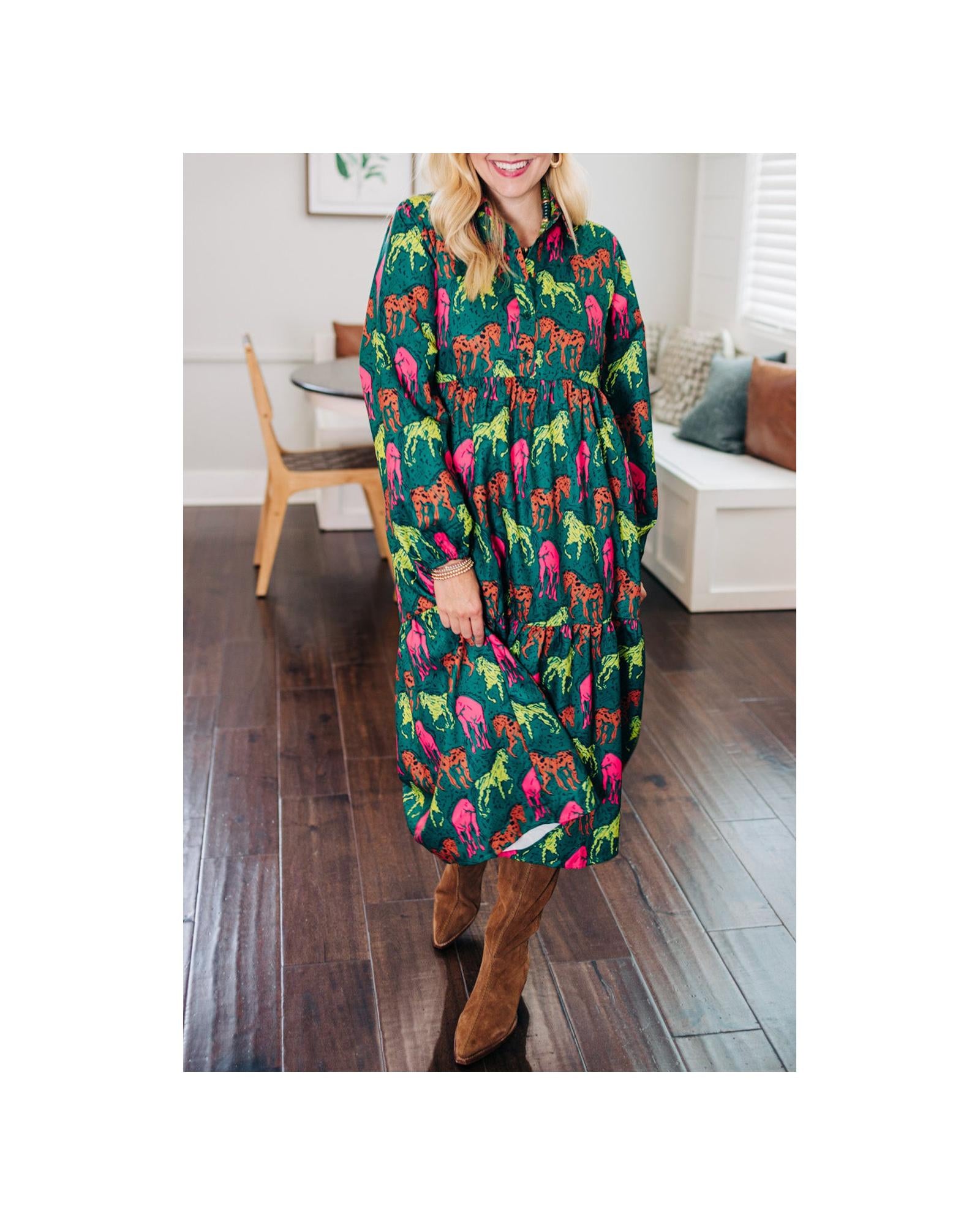 Green Horse Printed Long Sleeve Collared Buttoned Plus Size Midi Dress - 2X 5