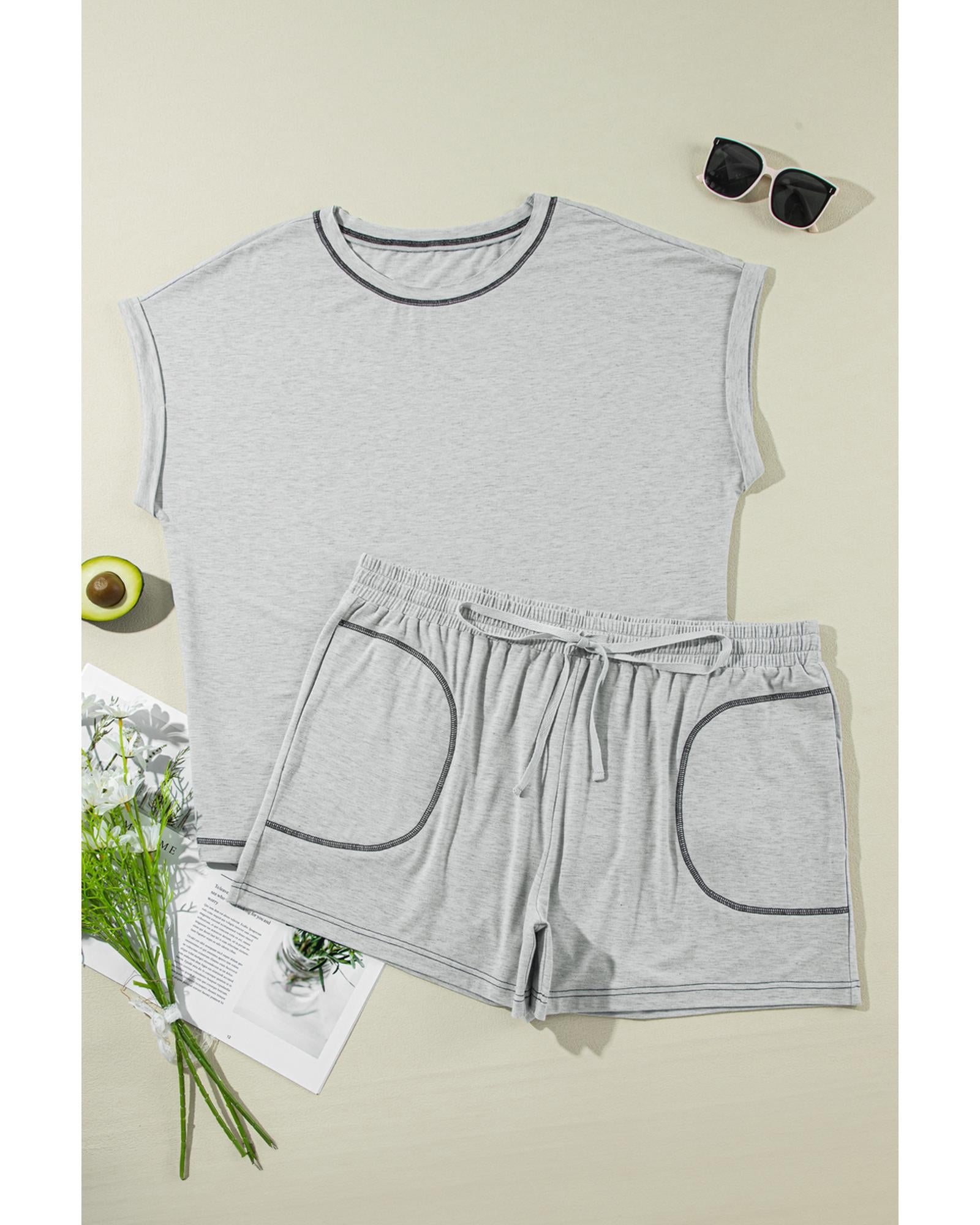 Gray Contrast Stitching Cuffed Sleeve Plus Shorts Set - 1X 7