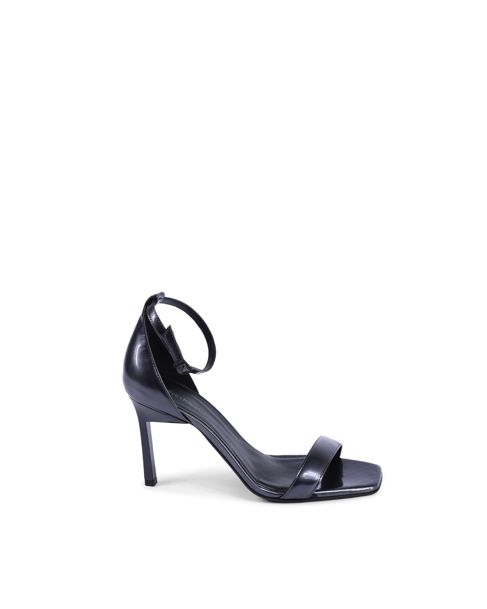 Leather Italian Sandal - 38 IT