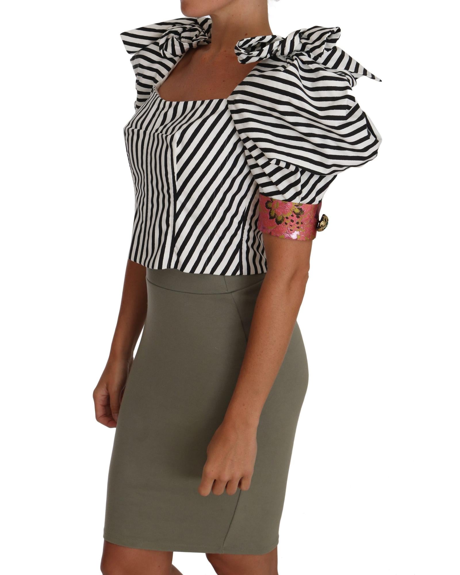 Cropped Top with Puff Sleeves and Crystal Button Embellishment 42 IT Women 3
