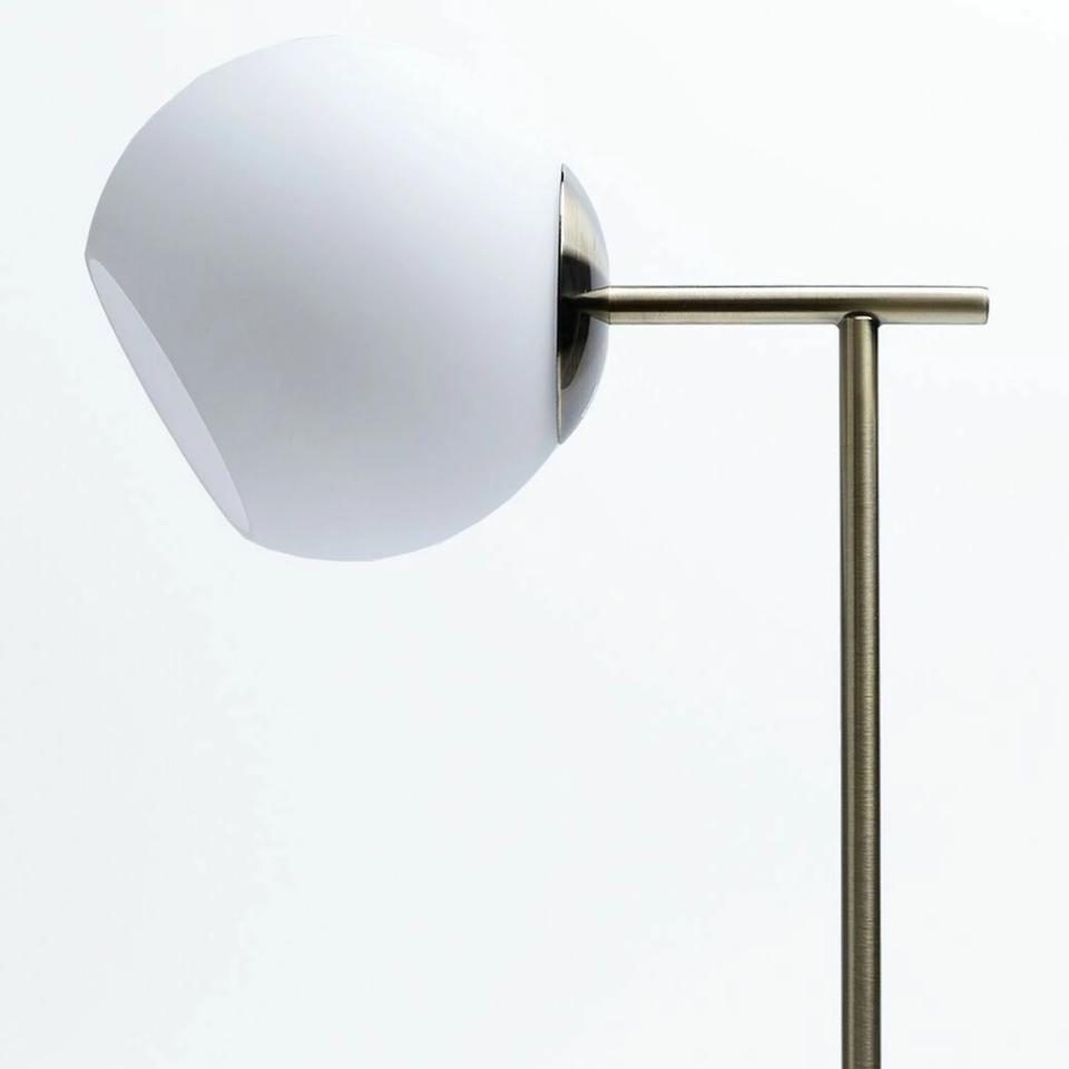 Helium Floor Lamp 4