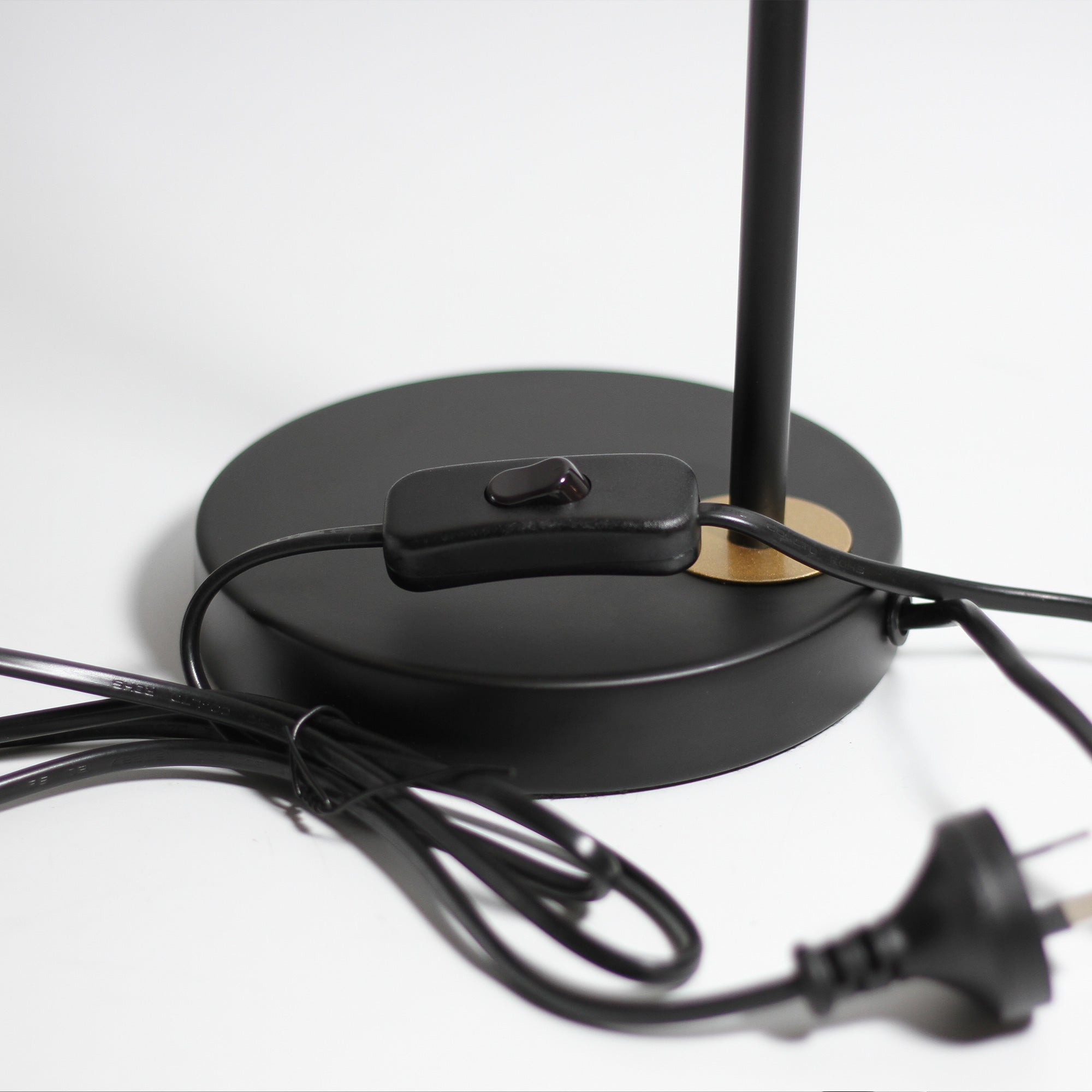 Yvette Rattan Table Lamp 7