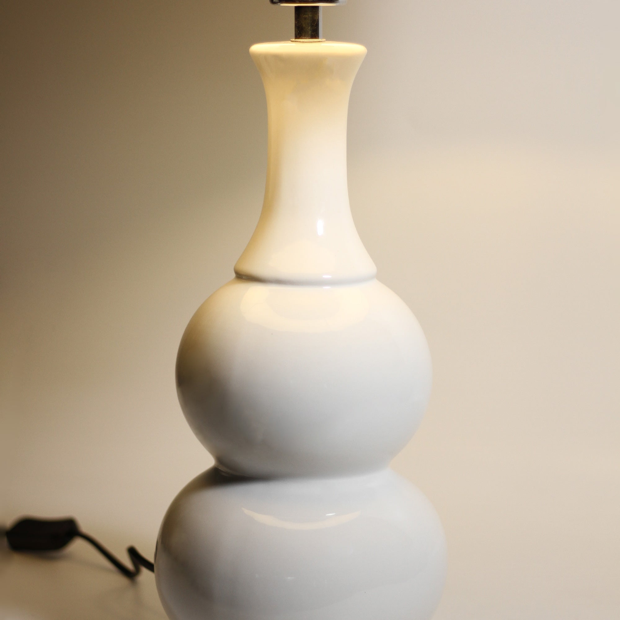 Pattery Barn Table Lamp - White 7
