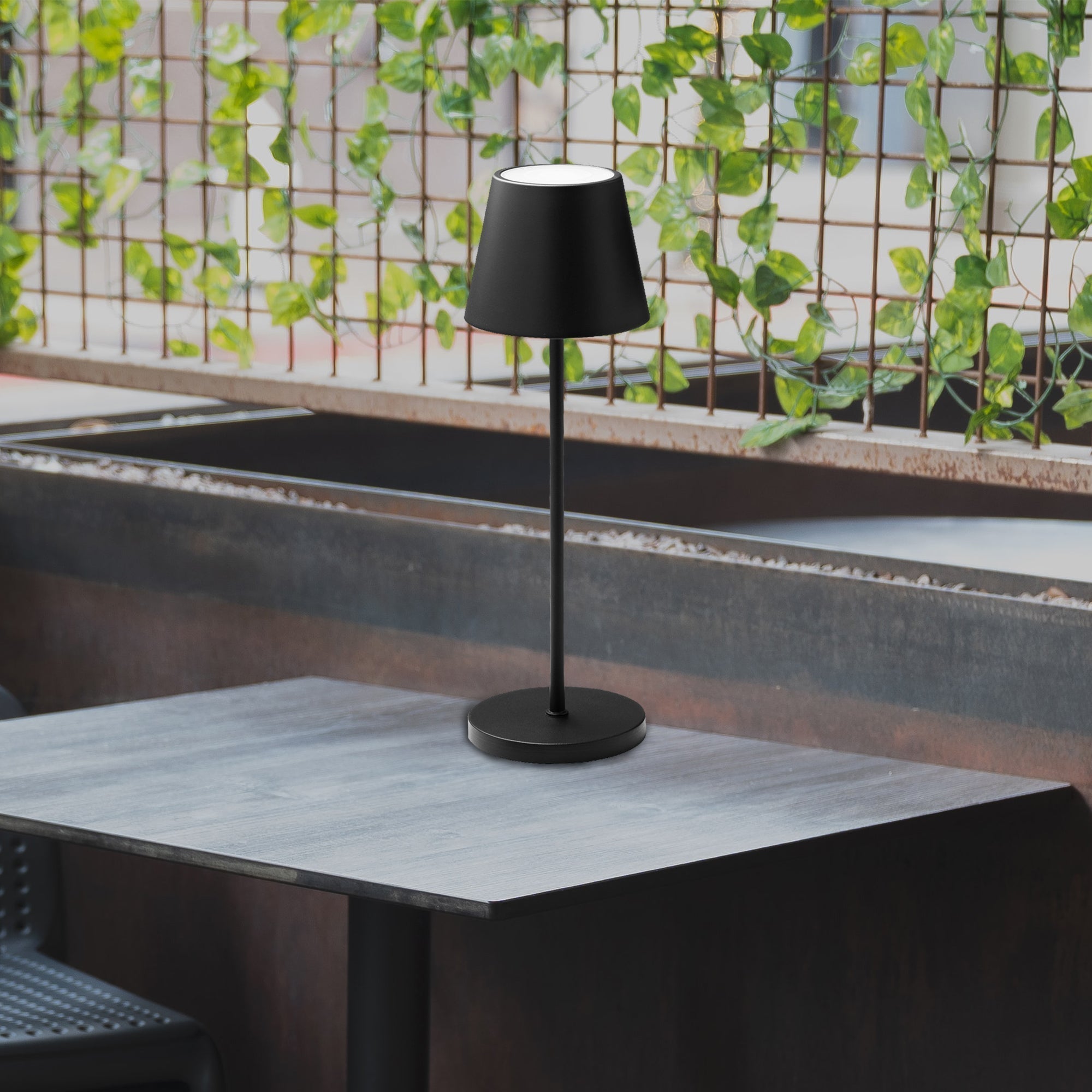 Enoki Portable RGB Table Lamp - Black 11