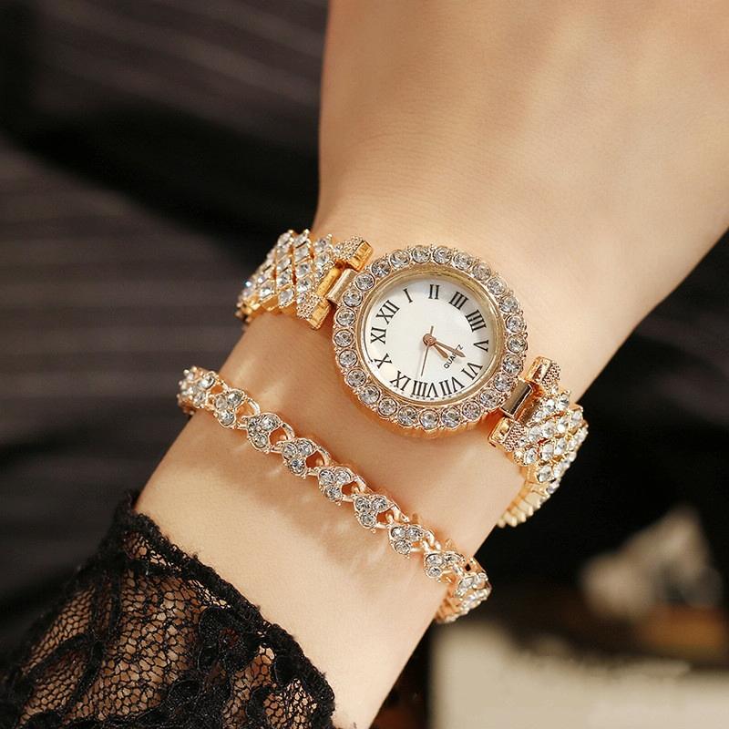Gold Roman Diamond Women Quartz Watch - Elegant Design 6